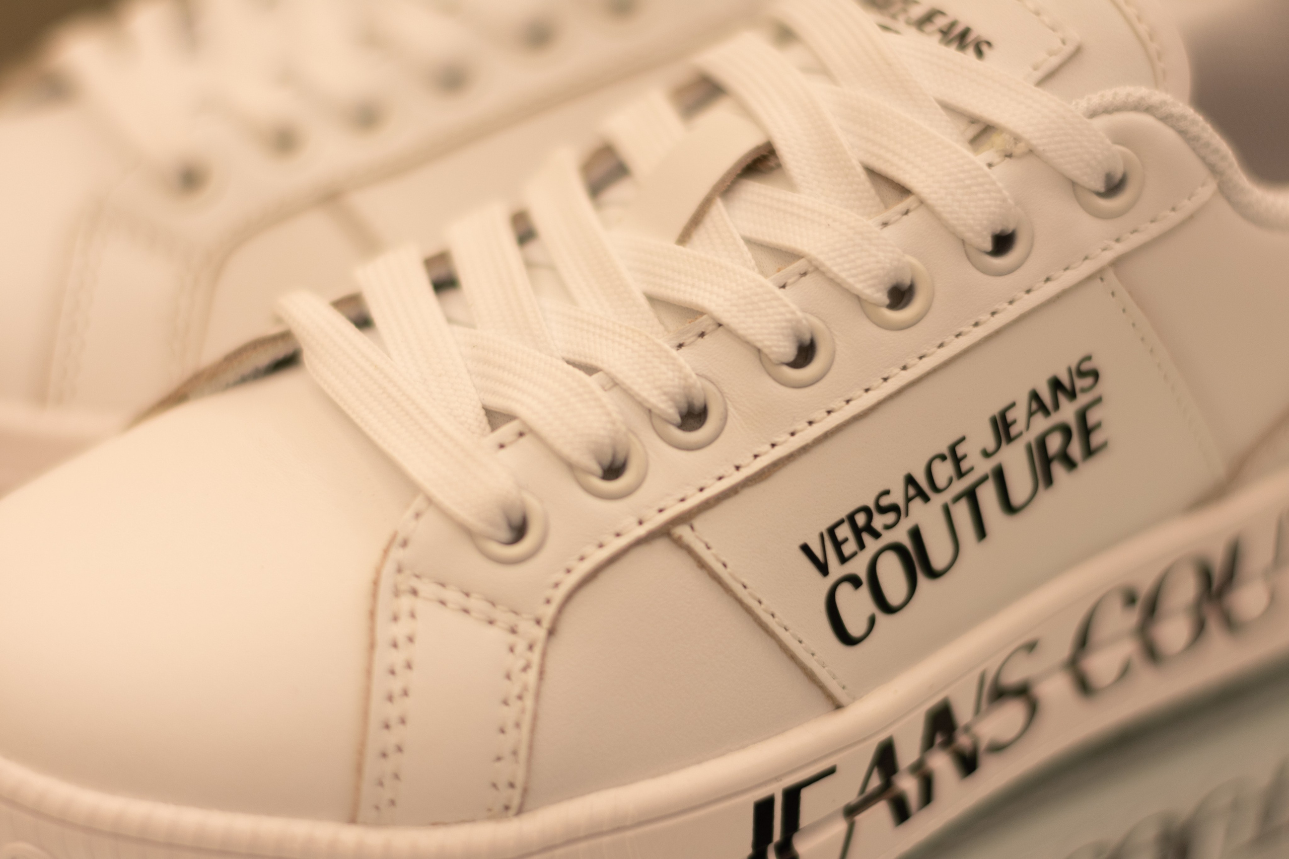 Для организаций. Предметная фотосессия для обувного магазина Capsula. Фотограф/видеограф Богдан Голованов