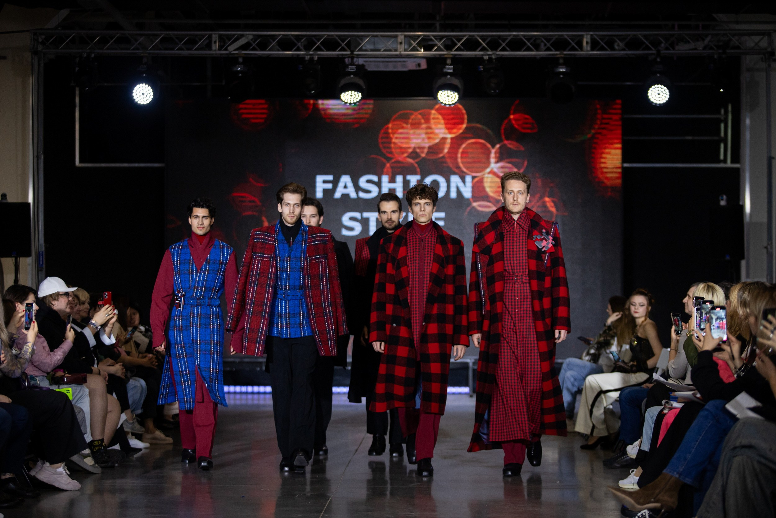 Фестиваль моды и красоты Fashion Style (17 мая 2025). Репортажный фотограф Алексей Пирязев