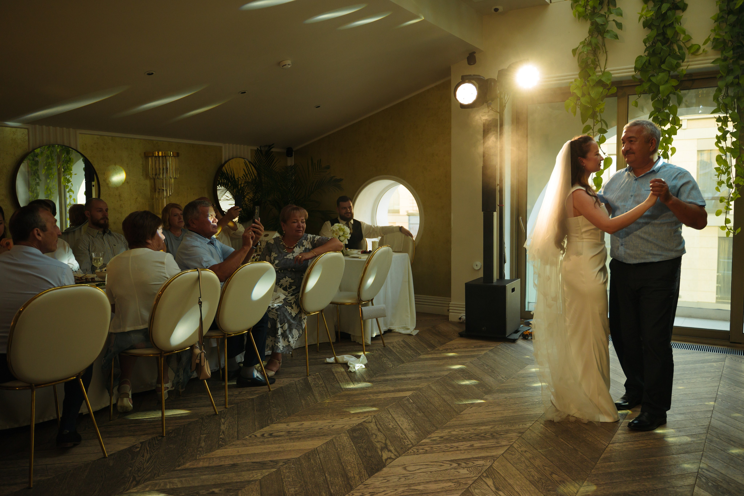 Олег и Карина. Ваш свадебный и семейный фотограф