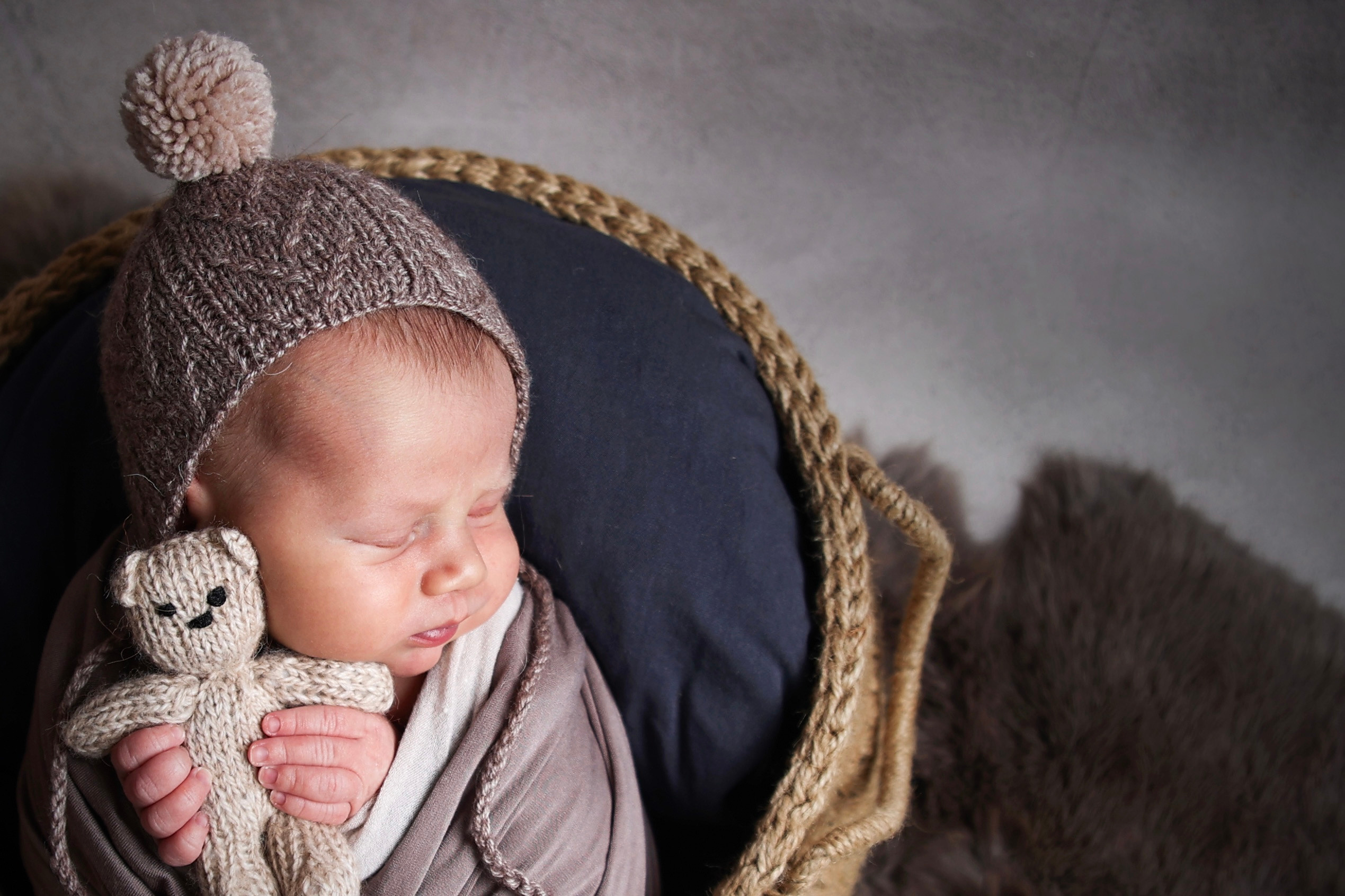 НОВОРОЖДЕННЫЕ до месяца. Мишугина Ольга Фотограф новорожденных, семейный и детский фотограф