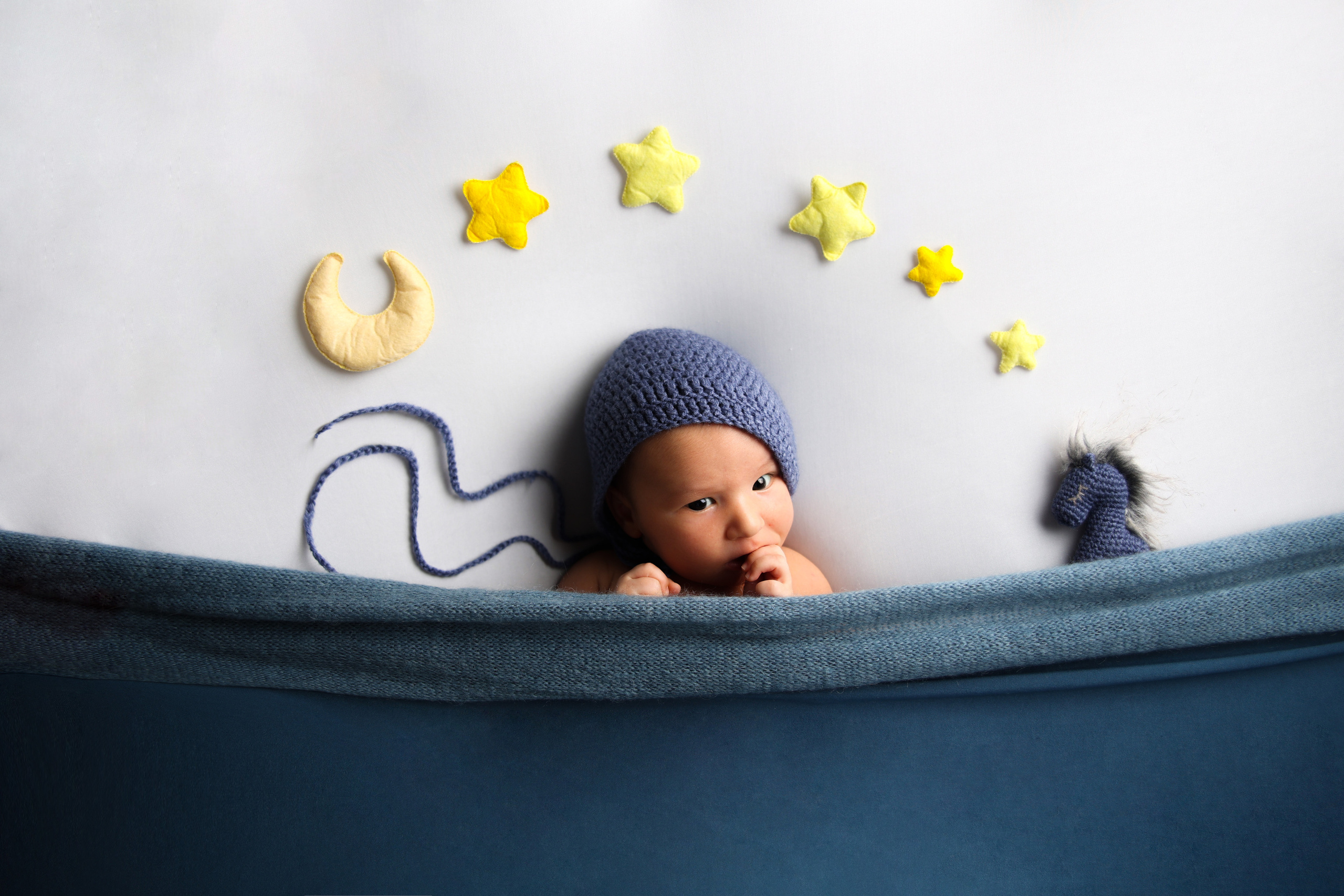 НОВОРОЖДЕННЫЕ до месяца. Мишугина Ольга Фотограф новорожденных, семейный и детский фотограф