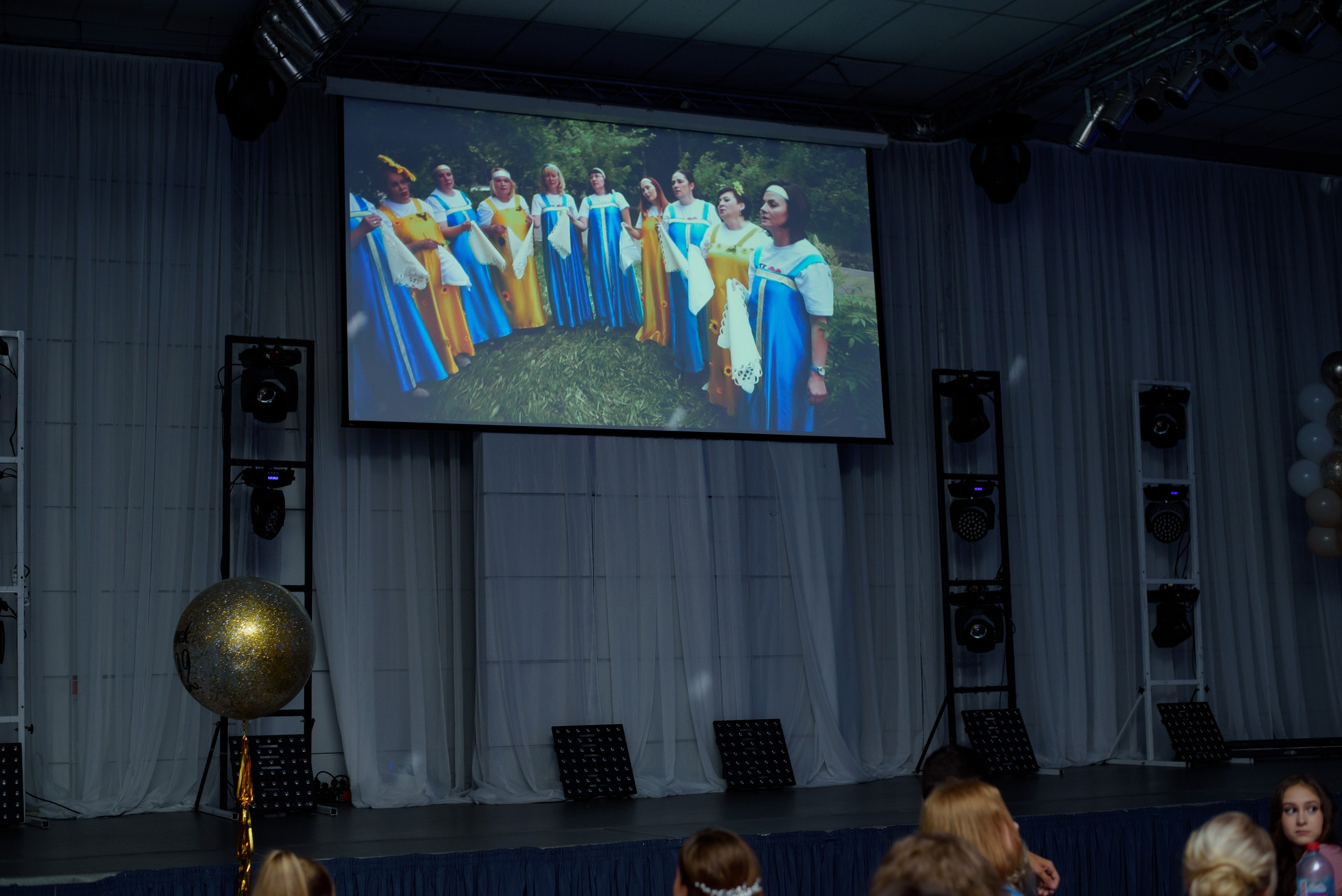 Выпускной 9-11классы. Выпускные книги Анапа Новороссийск Краснодар