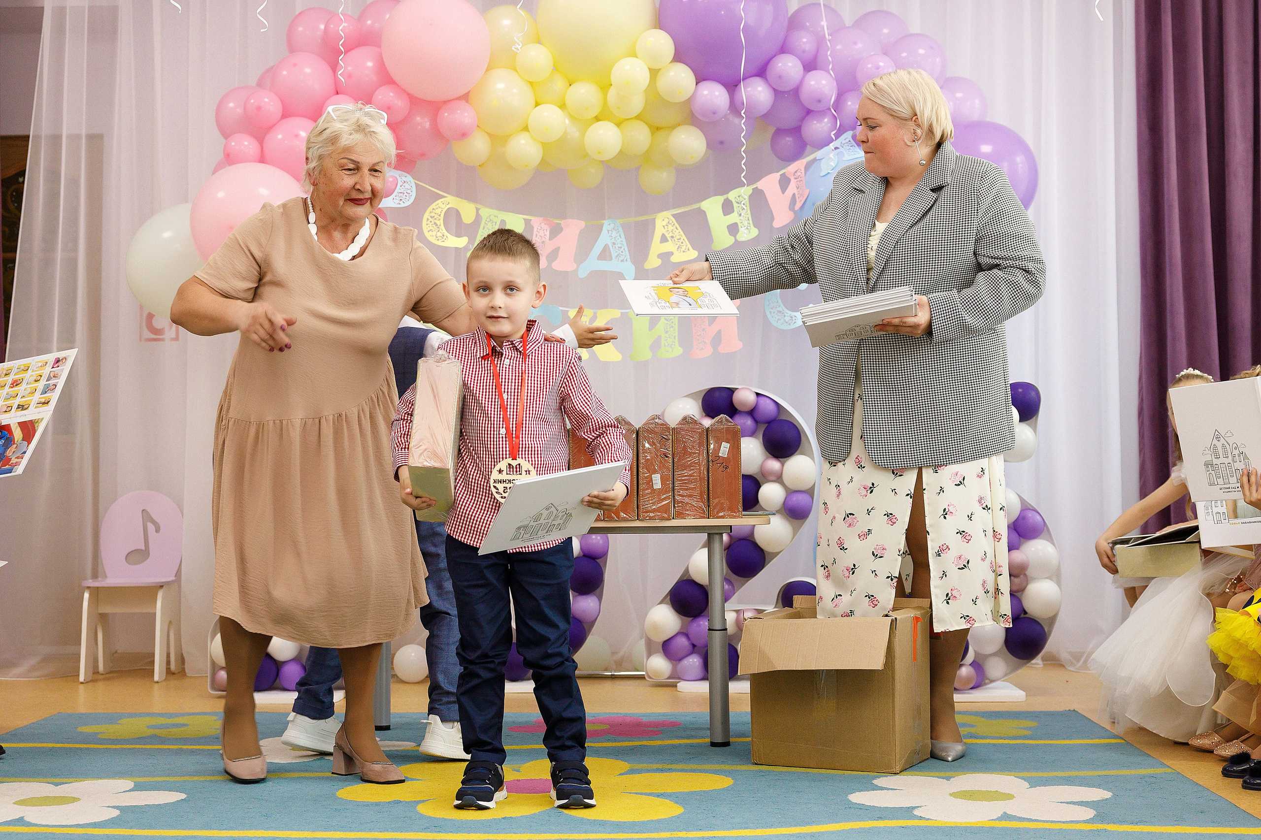 Выпускной детского сада № 179. Photoalbum-vl.ru