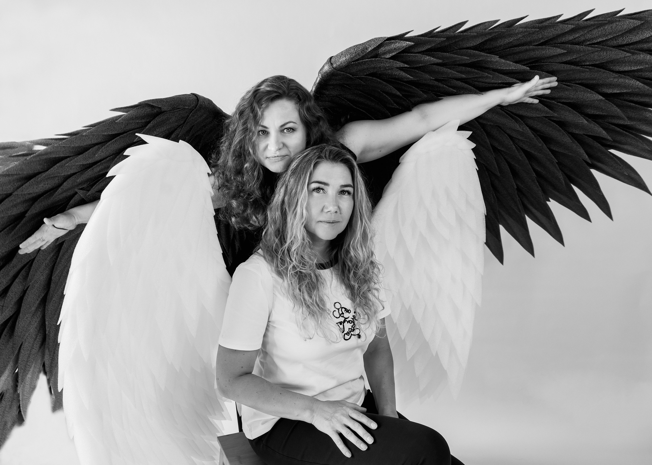 Елена и Светлана. OLGA OLEYNIKOVA Пространство, люди, смыслы