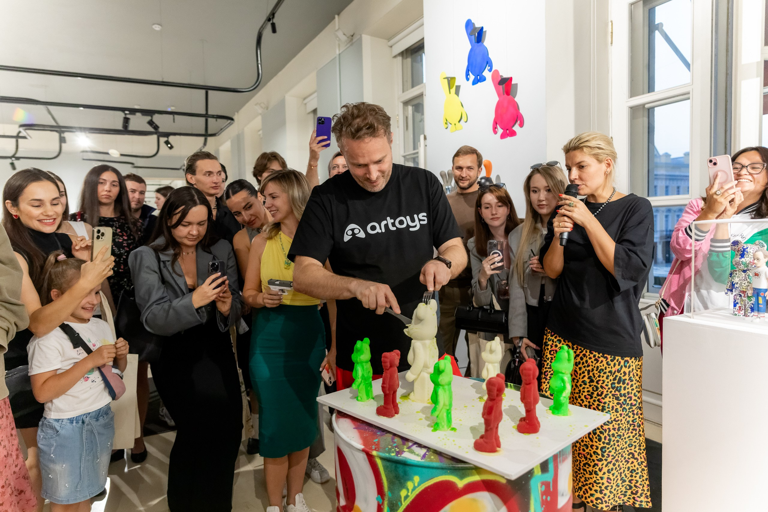 Выставка «Super Toys» — Party. Репортажный фотограф в Москве Сергей Мирошников