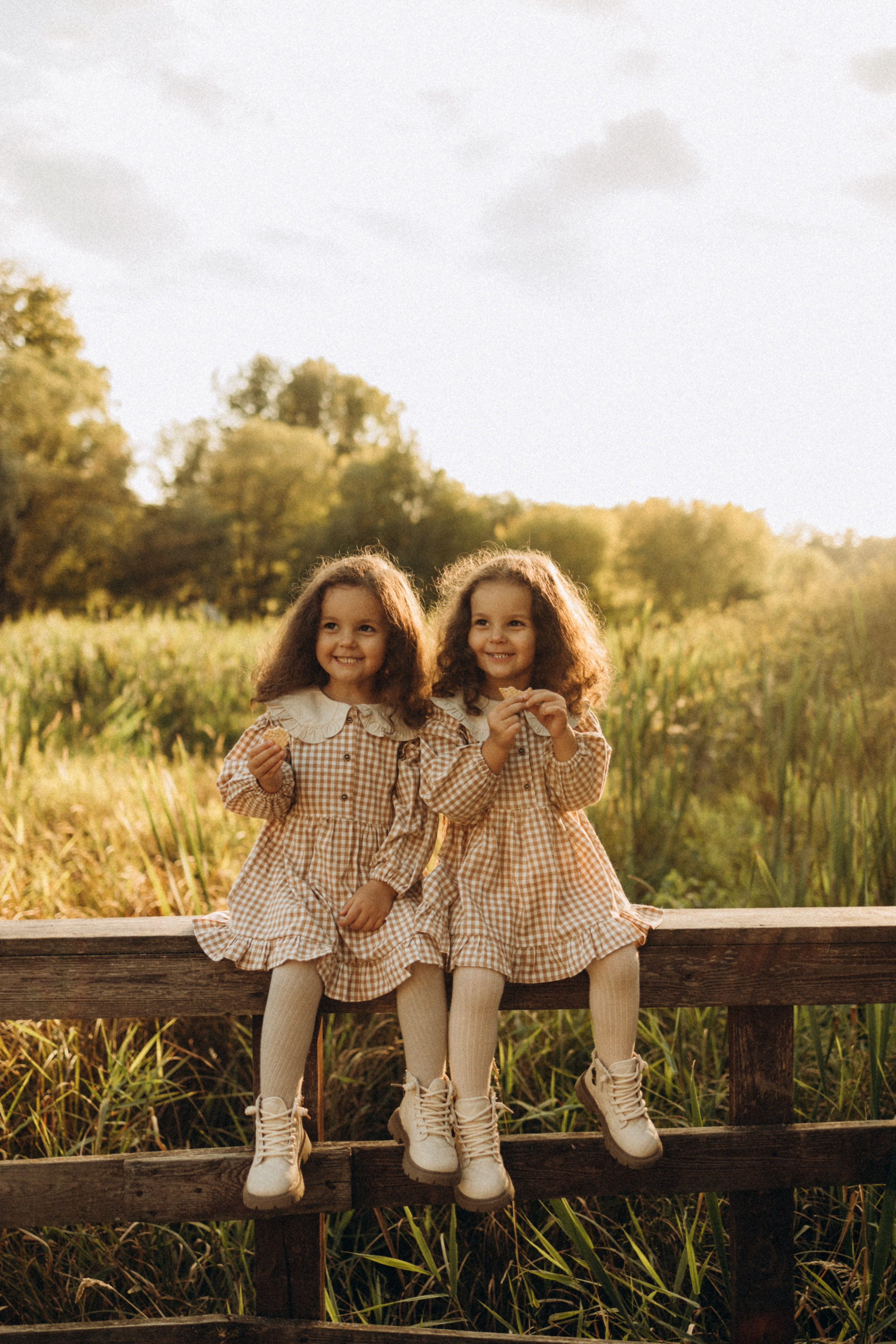 Оливия, Амелия и родители. Семейный фотограф Москва Валерия Белова