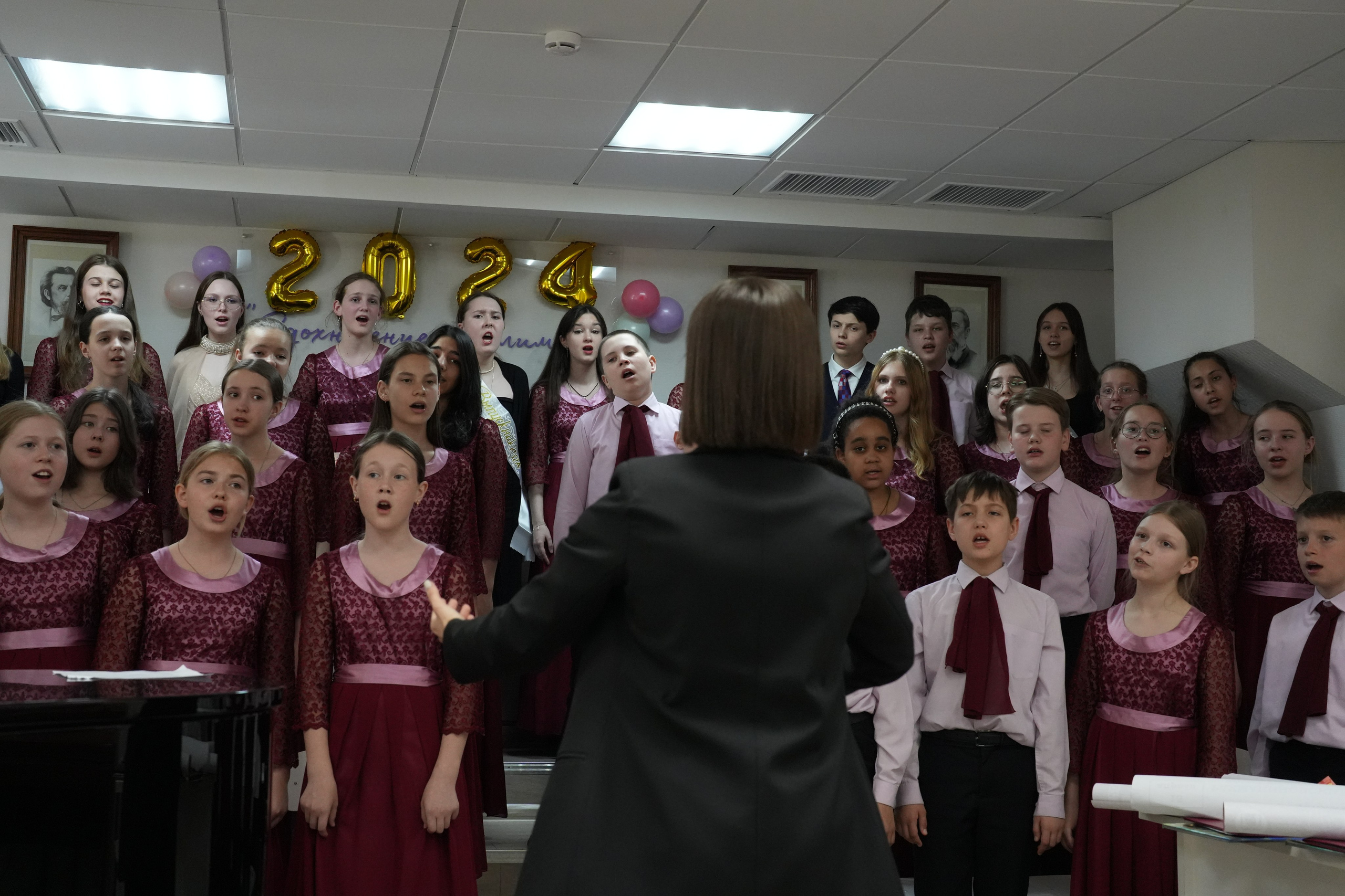 Выпускной в музыкально-хоровой школе г. Москвы № 106. Семейный и детский фотограф в Москве Оксана Чибизова