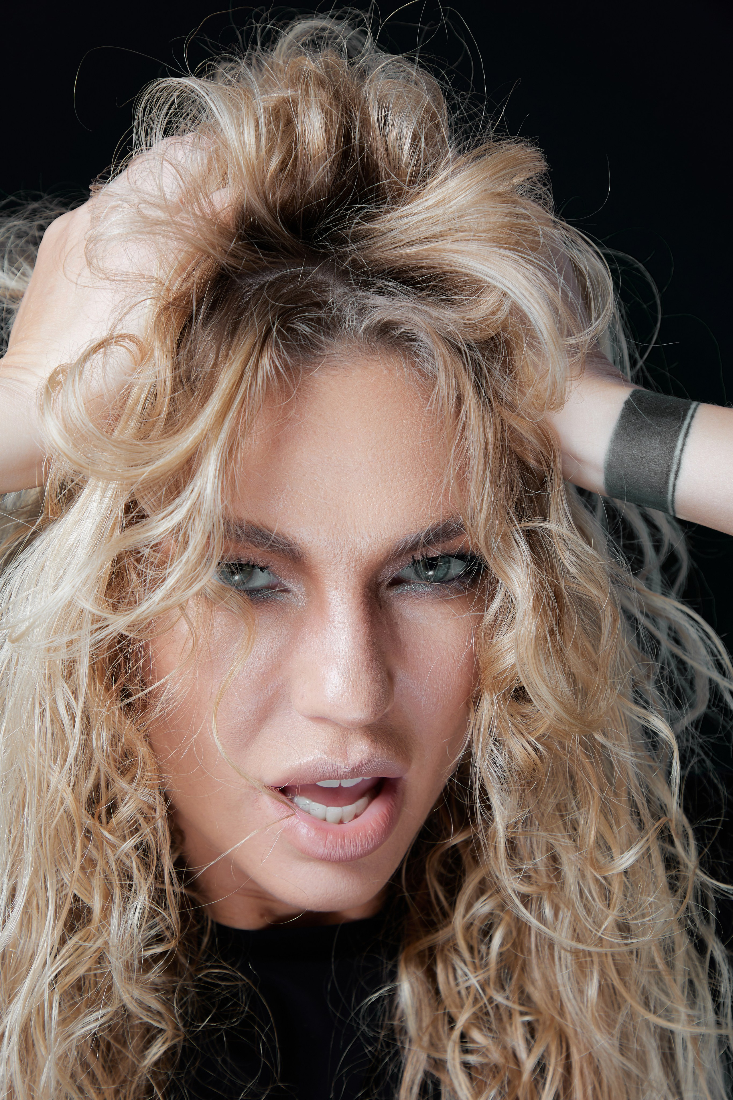 Карина и Катя. Фотограф Денис Лесковский (Тюмень)