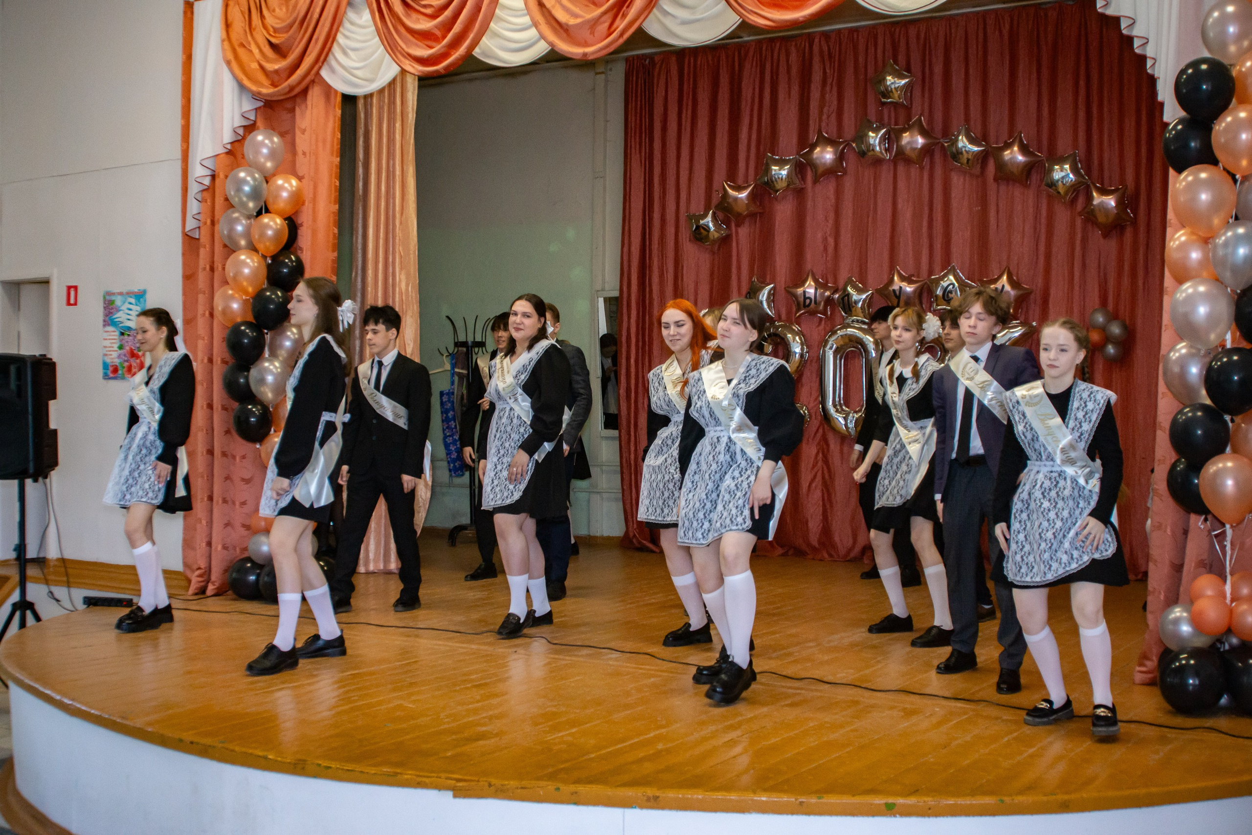 Последний звонок. Разноплановый фотограф в Москве