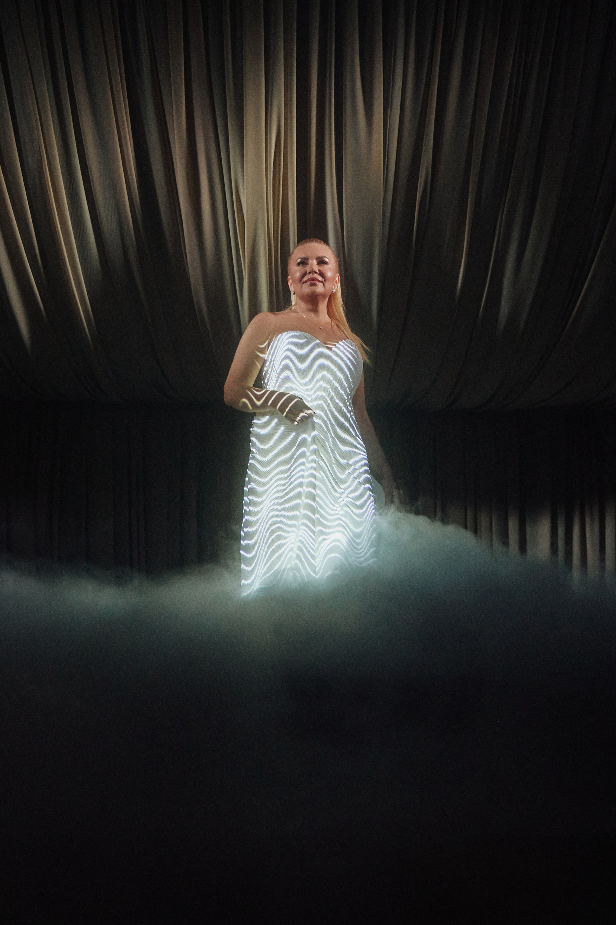 REFLECTIONS: A TRAIL OF FEELINGS. Дмитрий Мазуркевич: Профессиональный Репортажный Фотограф