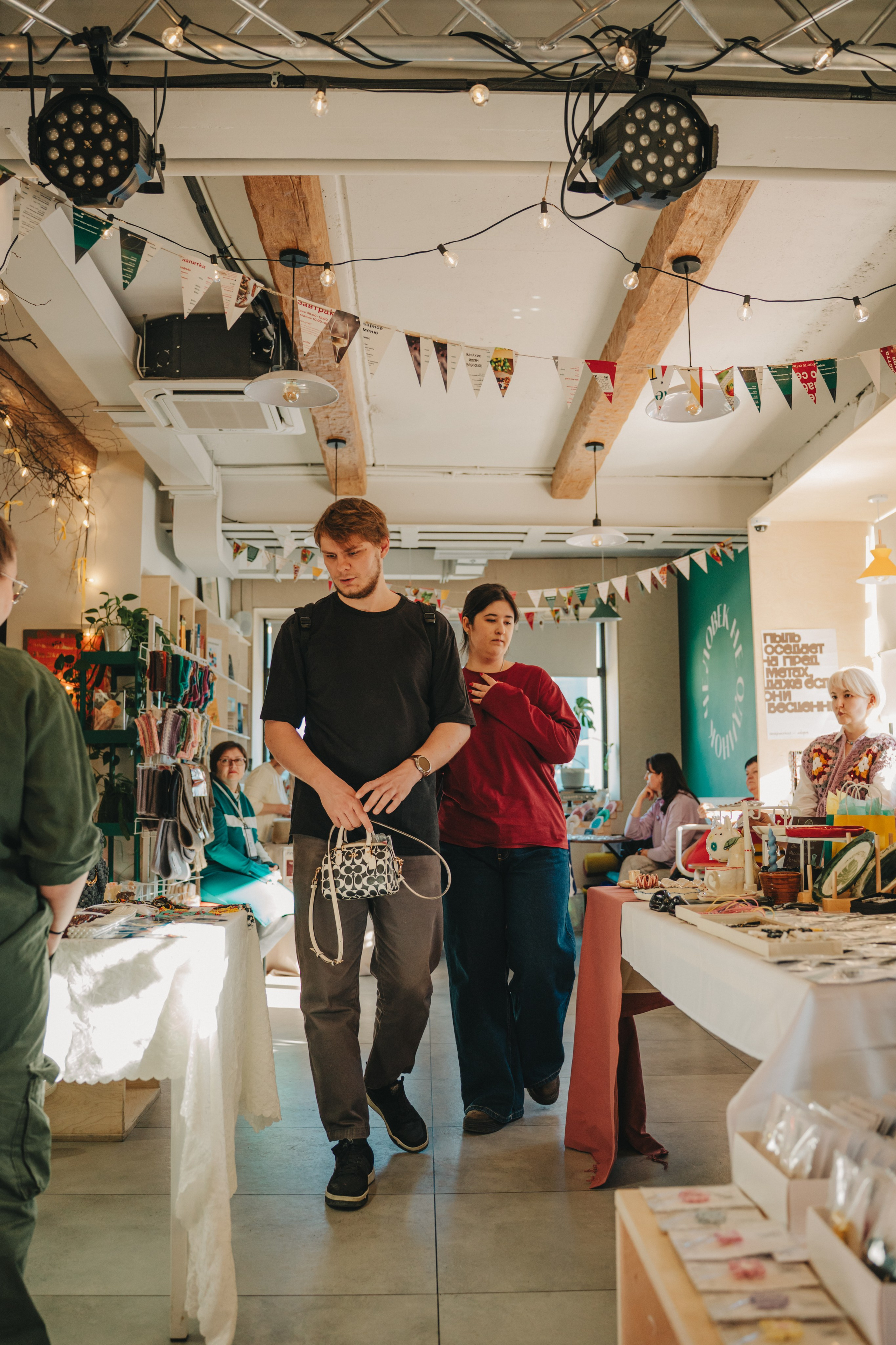 Весенний маркет в Культштаб. Лайфстайл фотограф в Ханты-Мансийске Мария Шишкина
