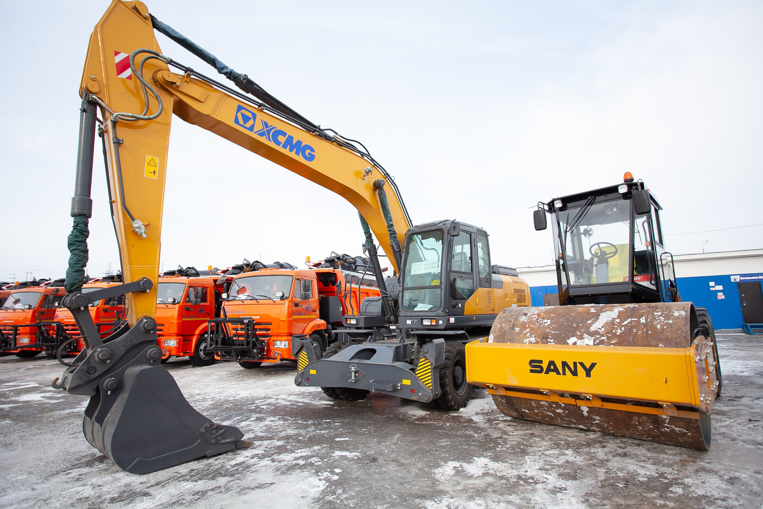 Вручение автотехники КрайДЭО. Фотограф Дарья Локотко в Красноярске