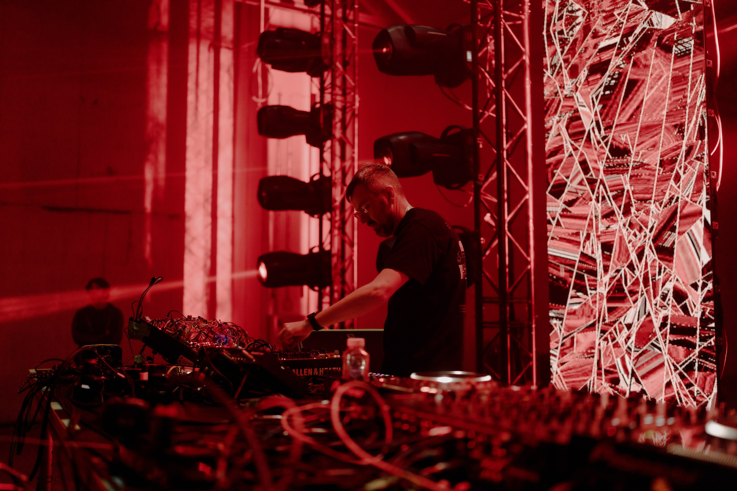 NUR 2024. @tomrus: Рустам Шагиморданов — фотограф