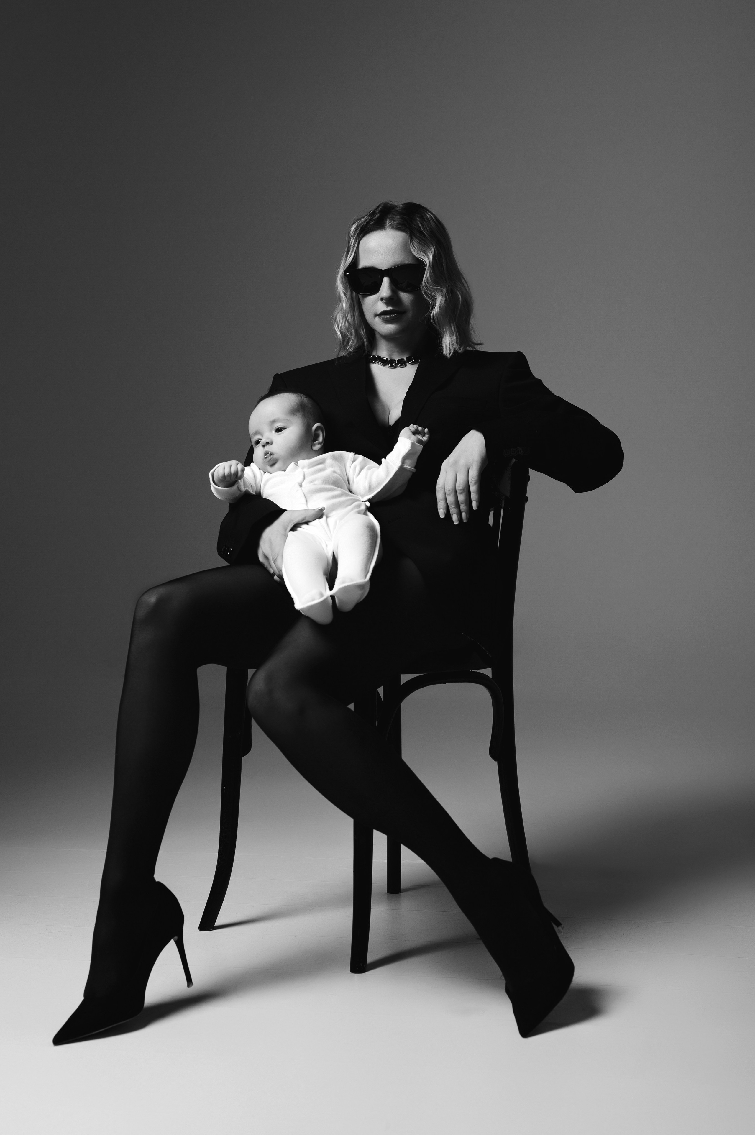 Семейная портретная студийная съемка. НЬЮБОРН ФОТОСЕССИИ, БЕРЕМЕННОСТЬ, ПОРТРЕТНЫЕ СЕМЕЙНЫЕ ФОТОСЕССИИ  Ногинск Москва ОЛЬГА ВОГЕЛЬ