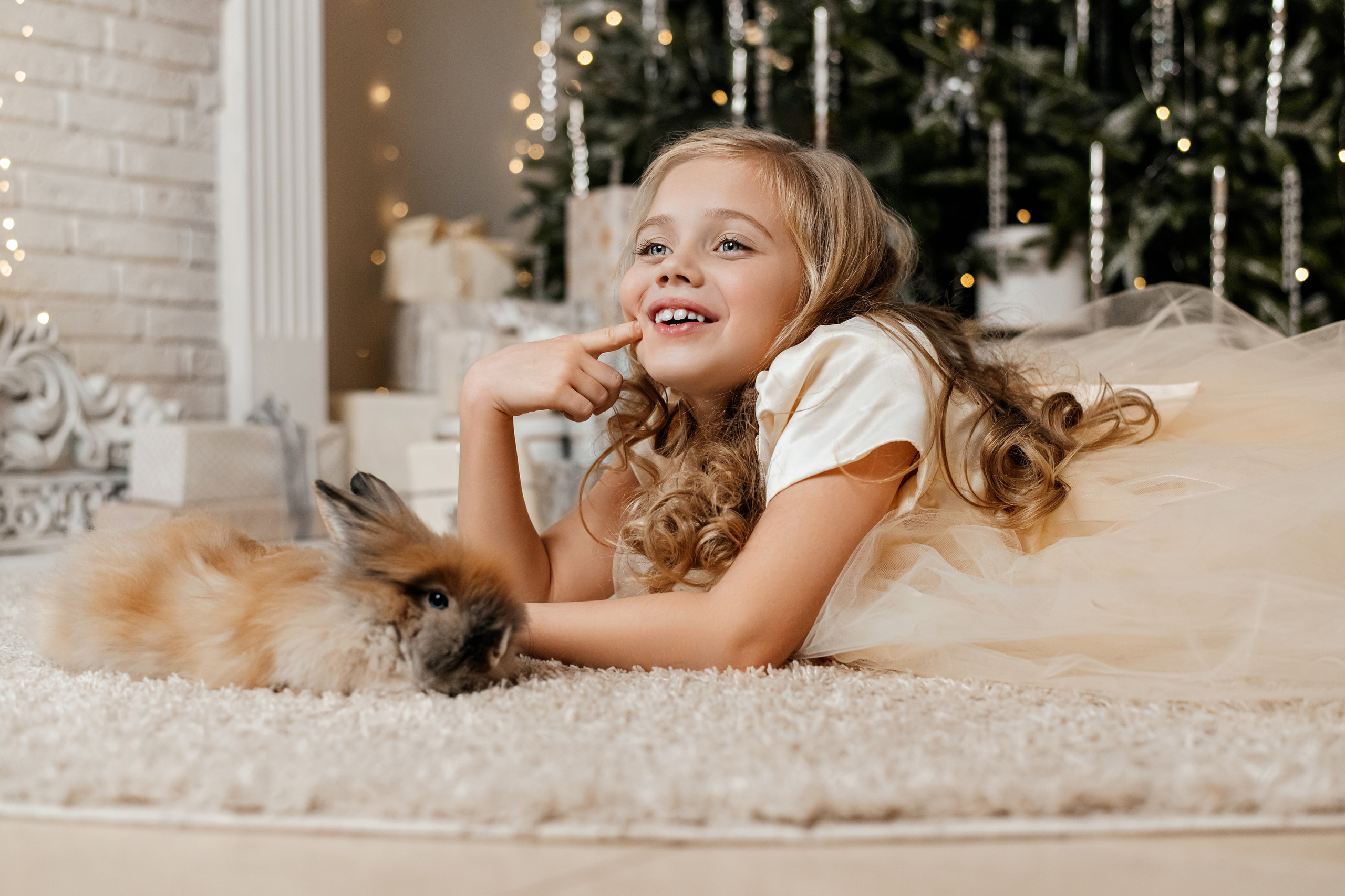 Детская фотосессия с кроликом. Фотограф в Крыму Кот Мария
