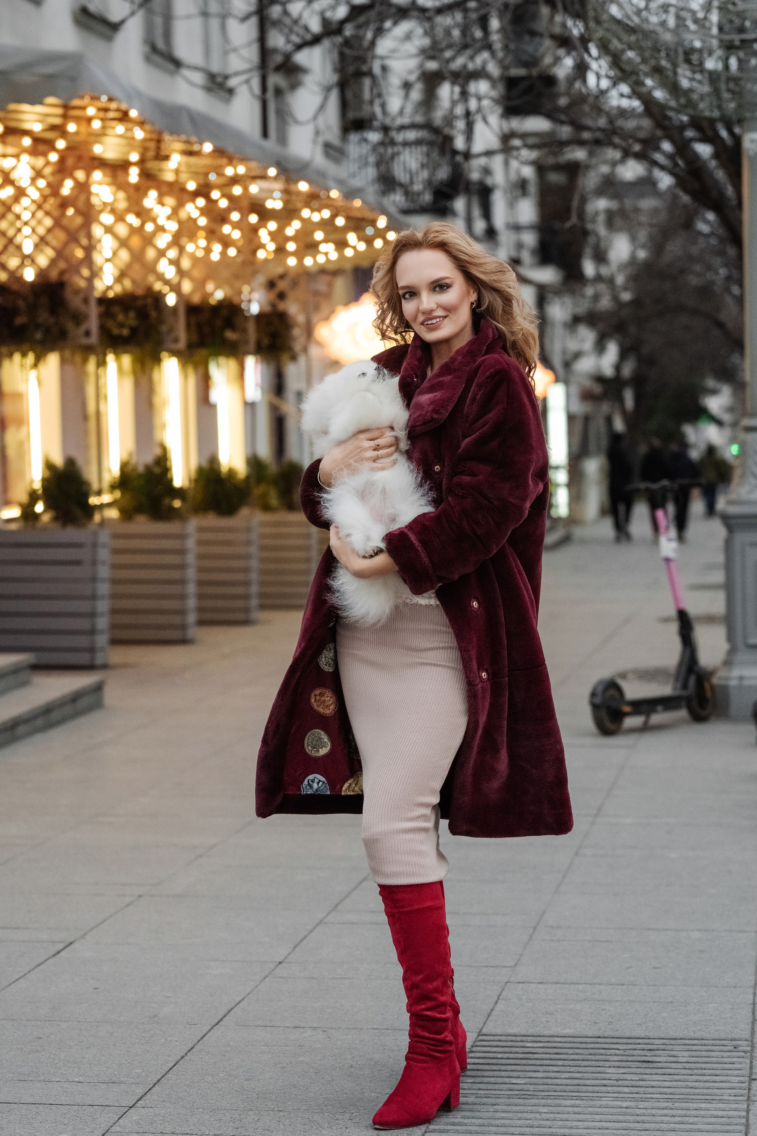 Прогулочная с огоньками. Фотограф в Крыму Кот Мария