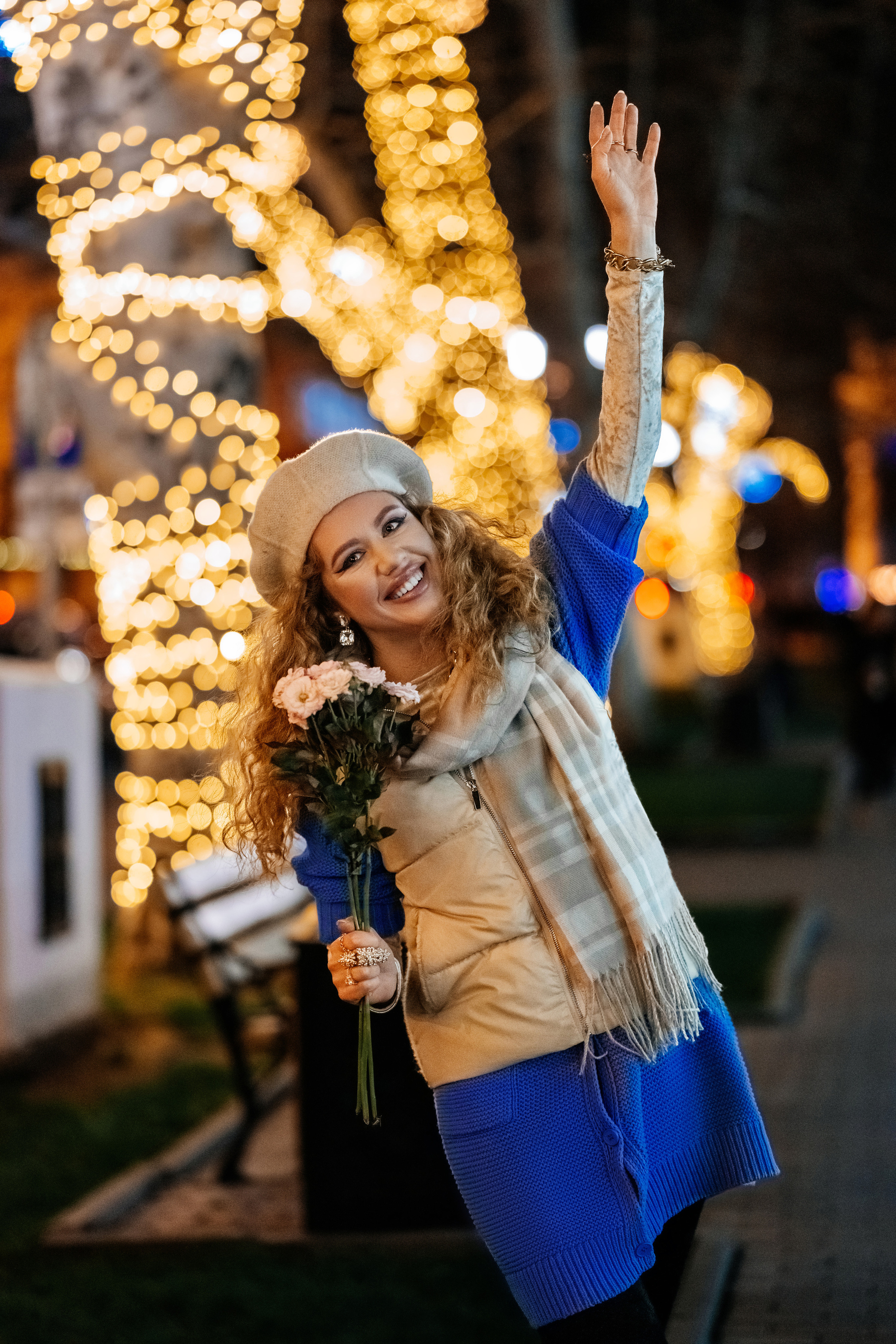 Прогулочная с огоньками. Фотограф в Крыму Кот Мария