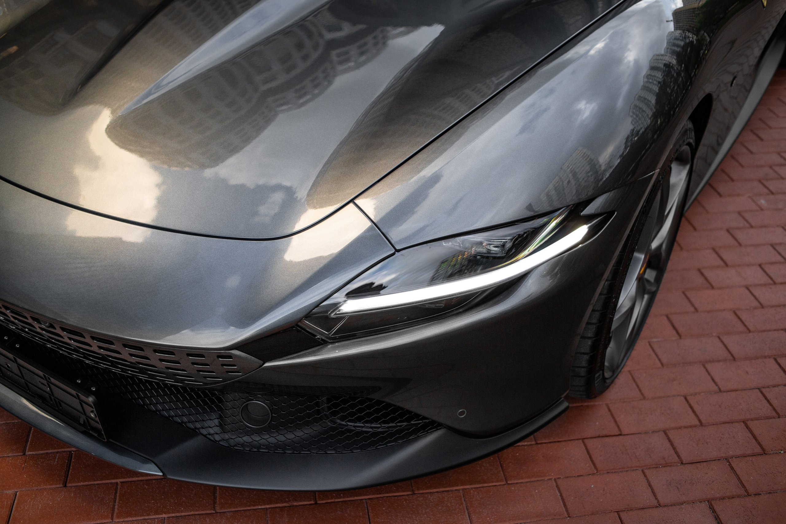 Ferrari Roma. Автомобильный фотограф в Москве Андрей Емельянов