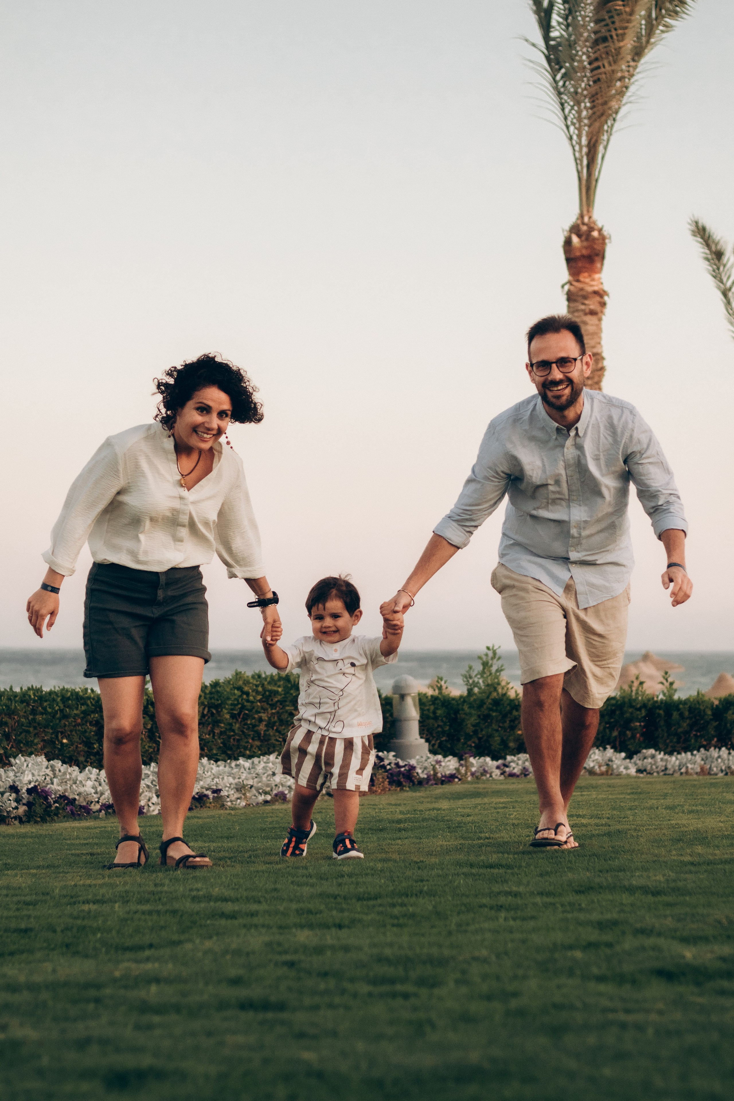 Семейный фотограф в Москве Анастасия. Фотограф в Дмитрове и в Москве. Семейный фотограф Дмитрова. Свадебный и семейный фотограф в Москве Анастасия. Помогу вам быть собой и создам теплые, живые фотографии. Семейный фотограф в Дмитрове