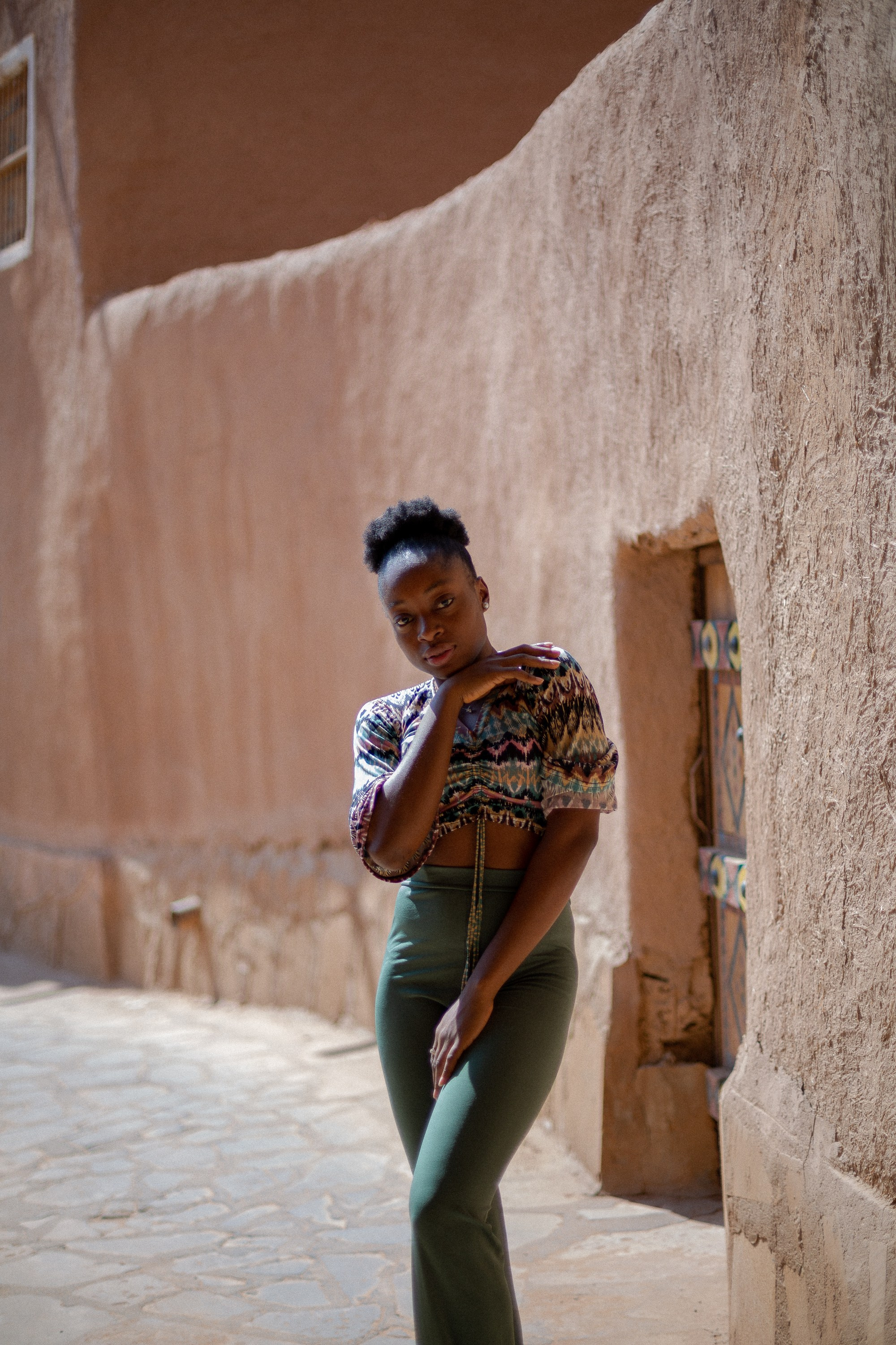 Лавлин Бакари