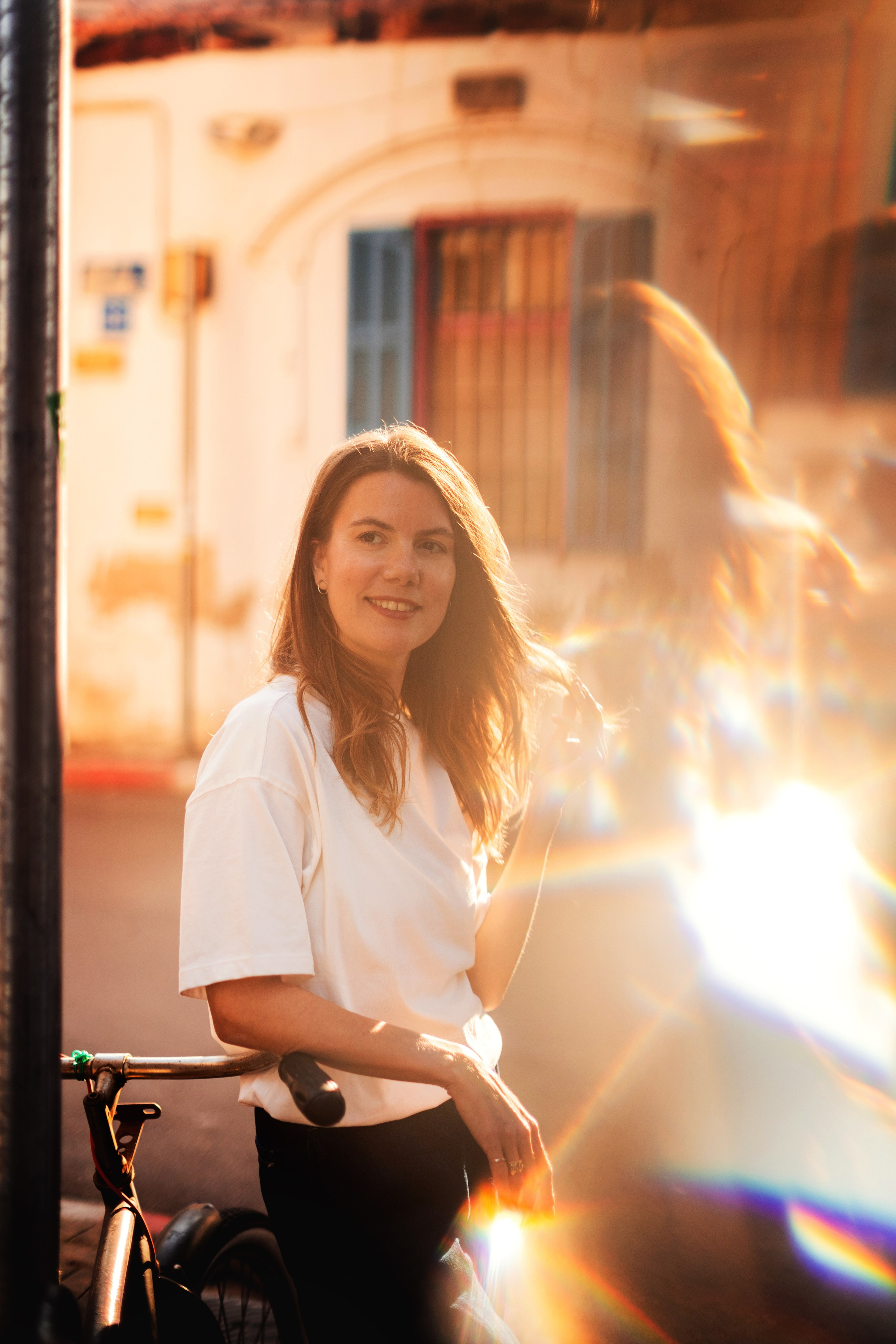 Прогулка по Тель-Авиву. צלם ואמן ילדים ומשפחה