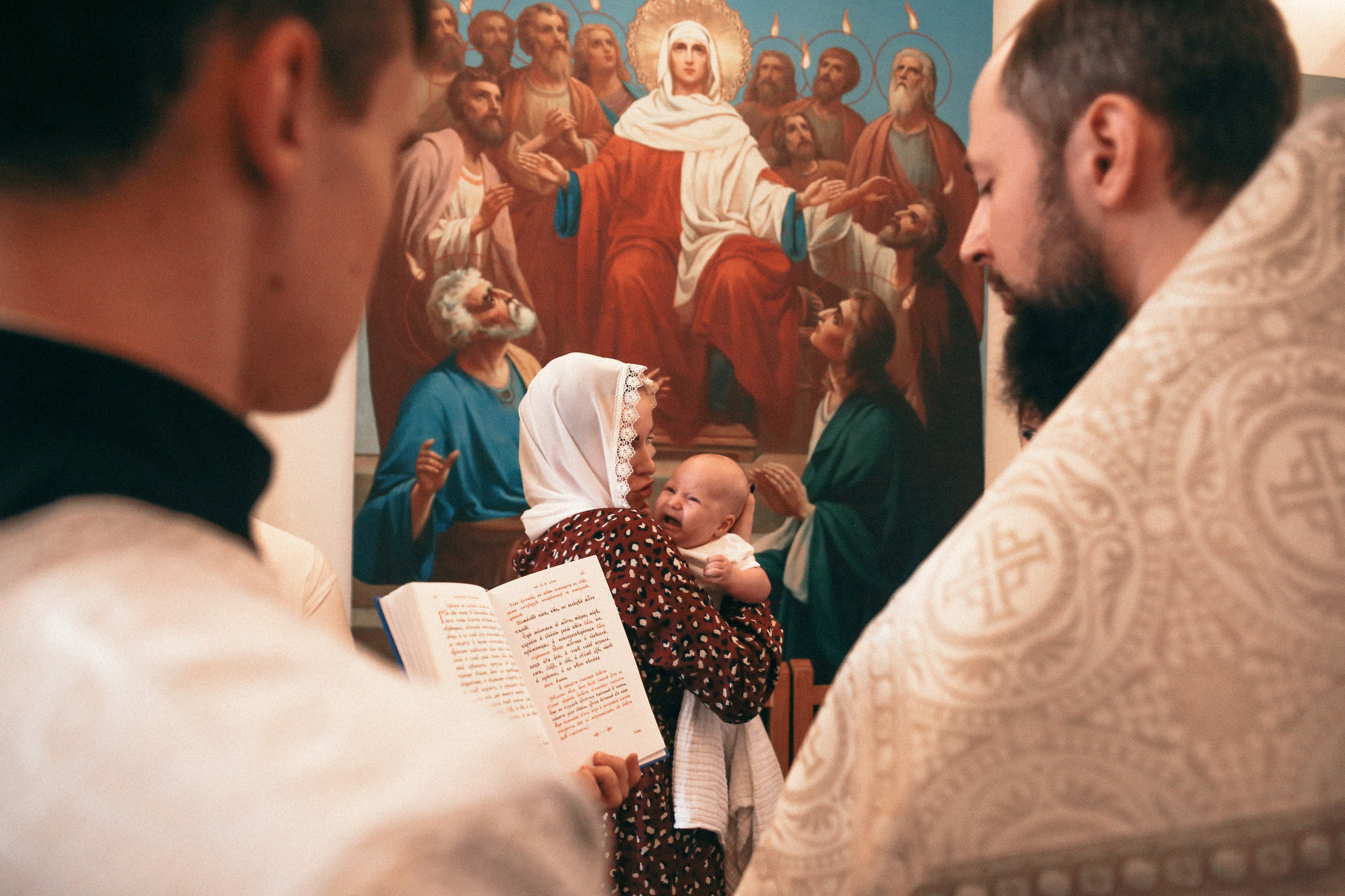Крещение Софии. Храм Корсунской Иконы Божией Матери. Антонина Морозова, профессиональный семейный фотограф видеограф