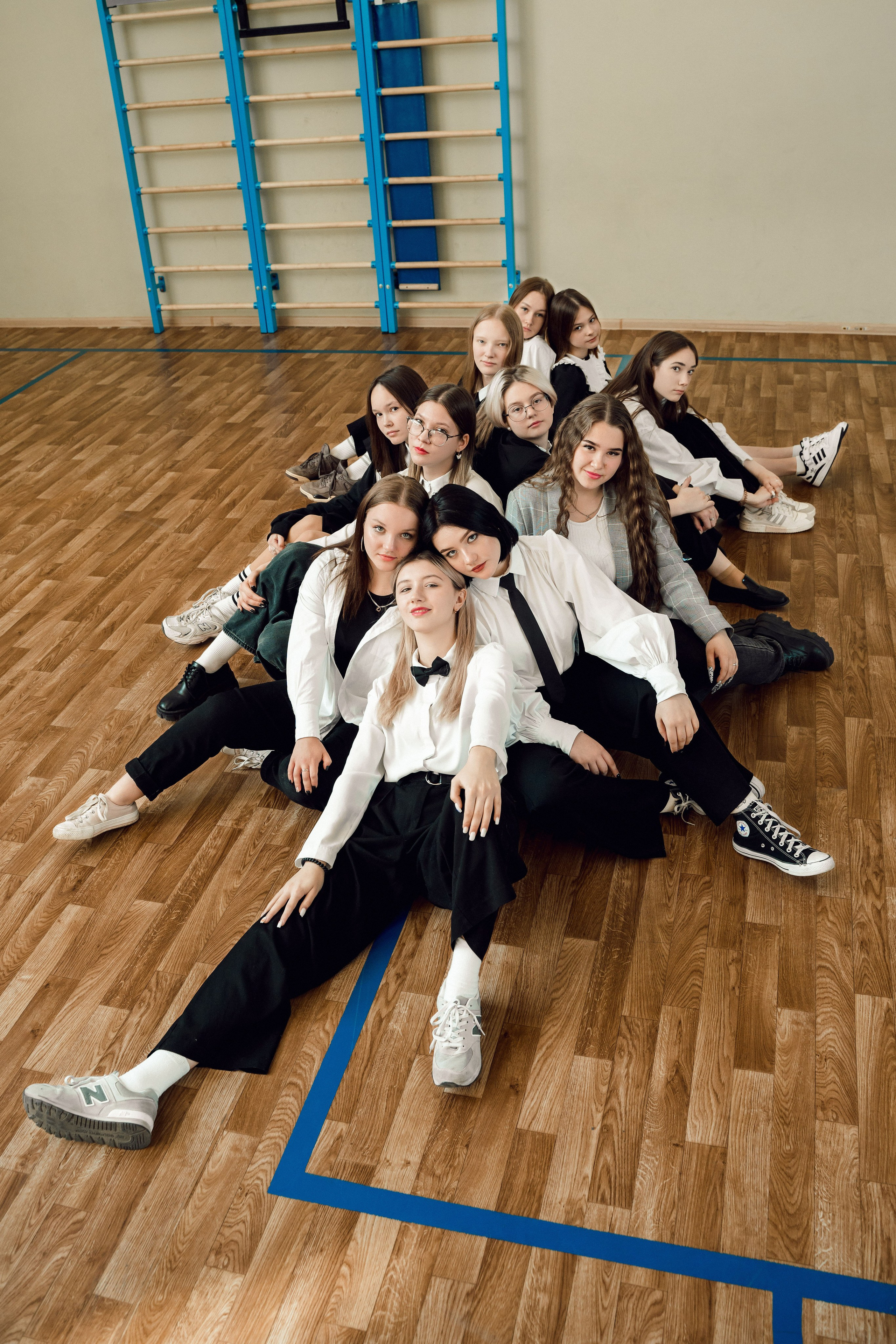 ФОТО СТАРШАЯ ШКОЛА. Выпускные альбомы ДНР, Донецк