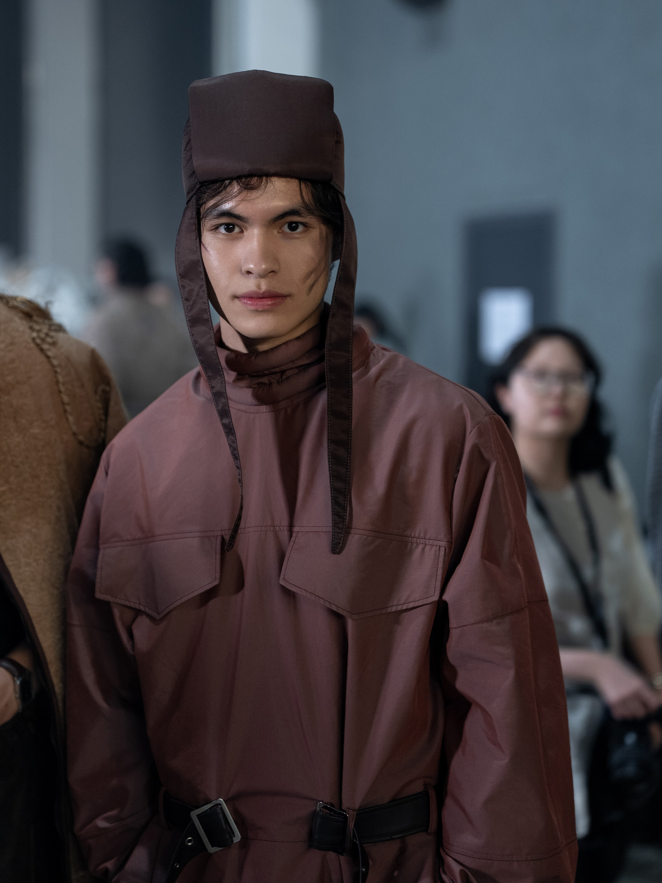 Visa Fashion Week Almaty Pre-Fall 2026 April Backstage Day 2. Сайт Алматинского НЮ АРТ, будуар и фэшн фотографа Дениса Карпенко
