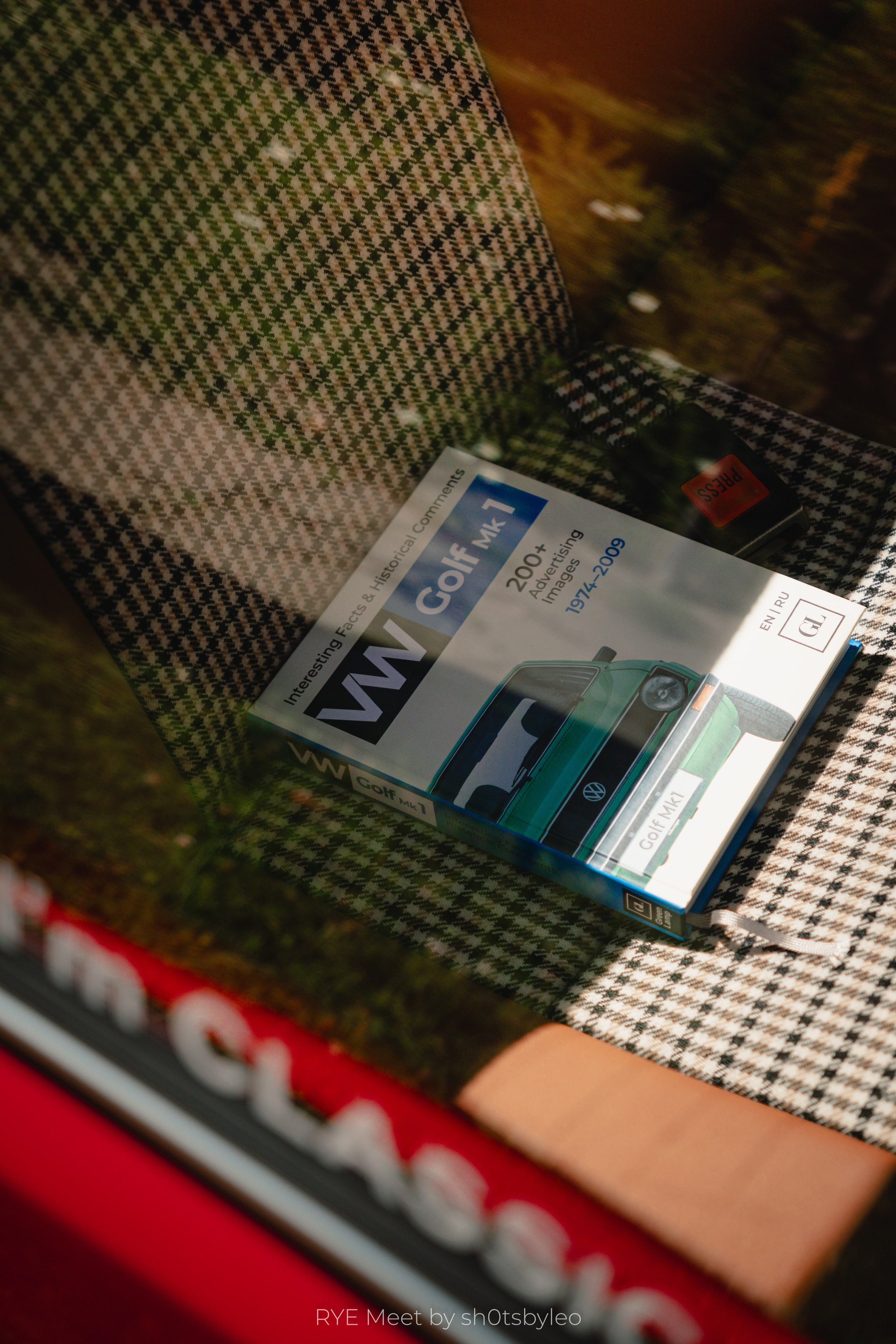 Масштабный летний фестиваль RYE Meet — встреча клуба любителей автомобилей старше 25-лет. Автомобильный фотограф Антон Цырулев