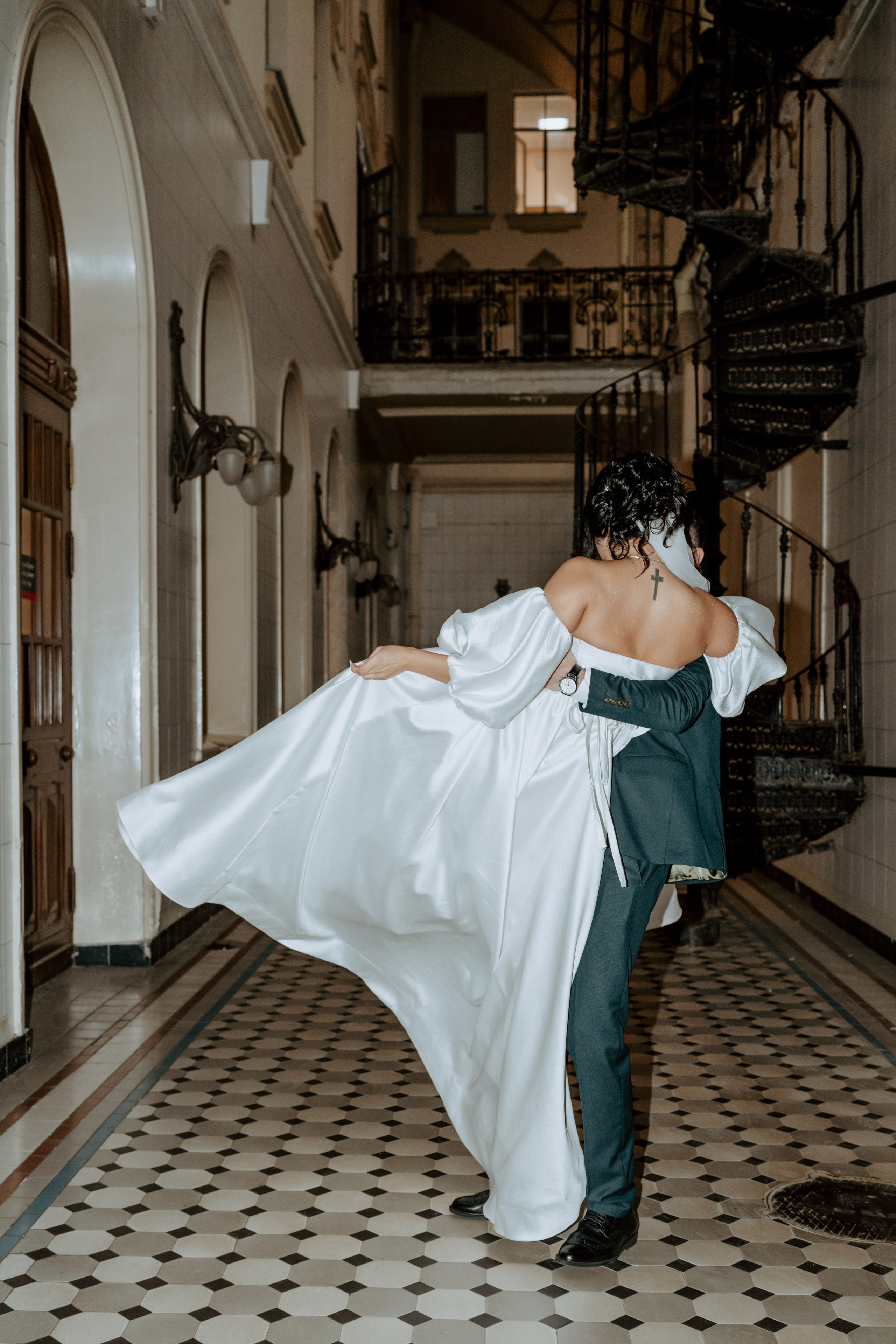 Свадьба, Витебский вокзал. Фотограф Оксана Шавва