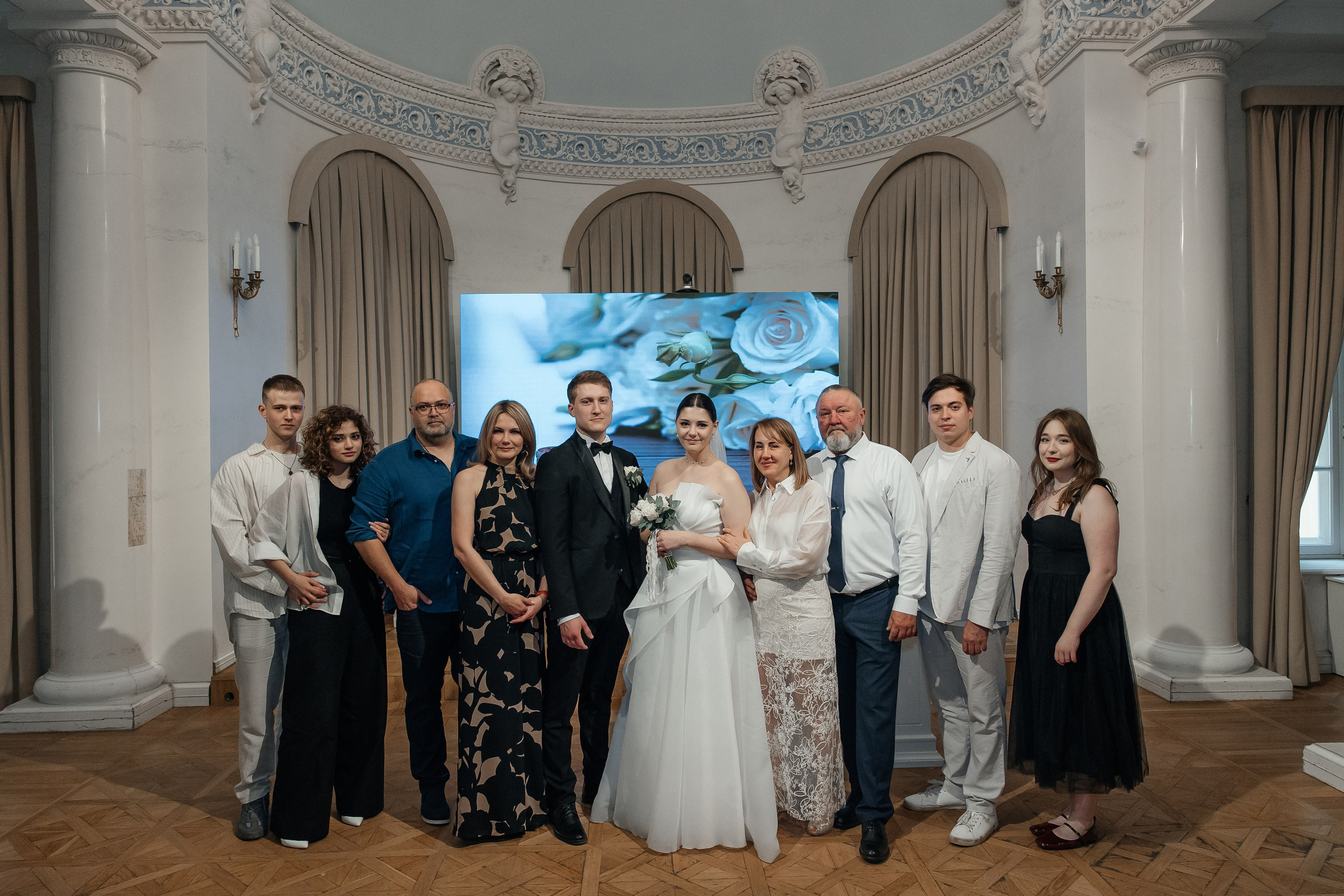 Регистрация брака в Усадьбе Васильчиковых. Свадебный фотограф в Москве Дарья Олендарёва