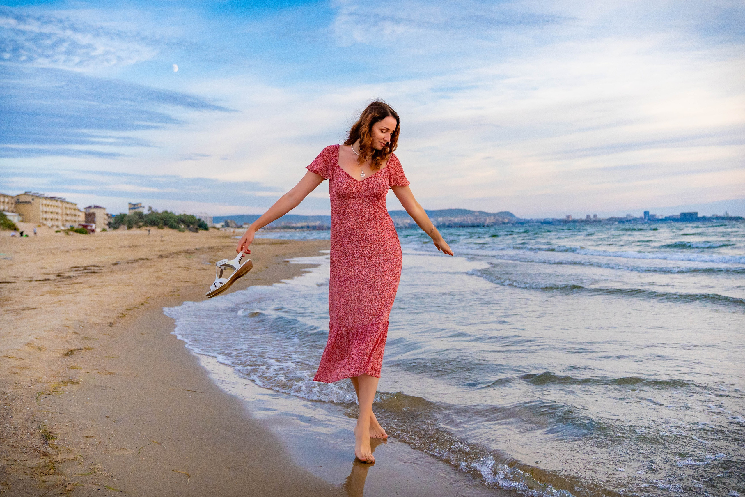 Фотоссесия в Анапе на пляже в октябре. Семейный и детский фотограф Екатерина Черняева. Снимаю портреты, love story, фотопрогулки, работаю на улице, в кафе, студии, дома у клиента