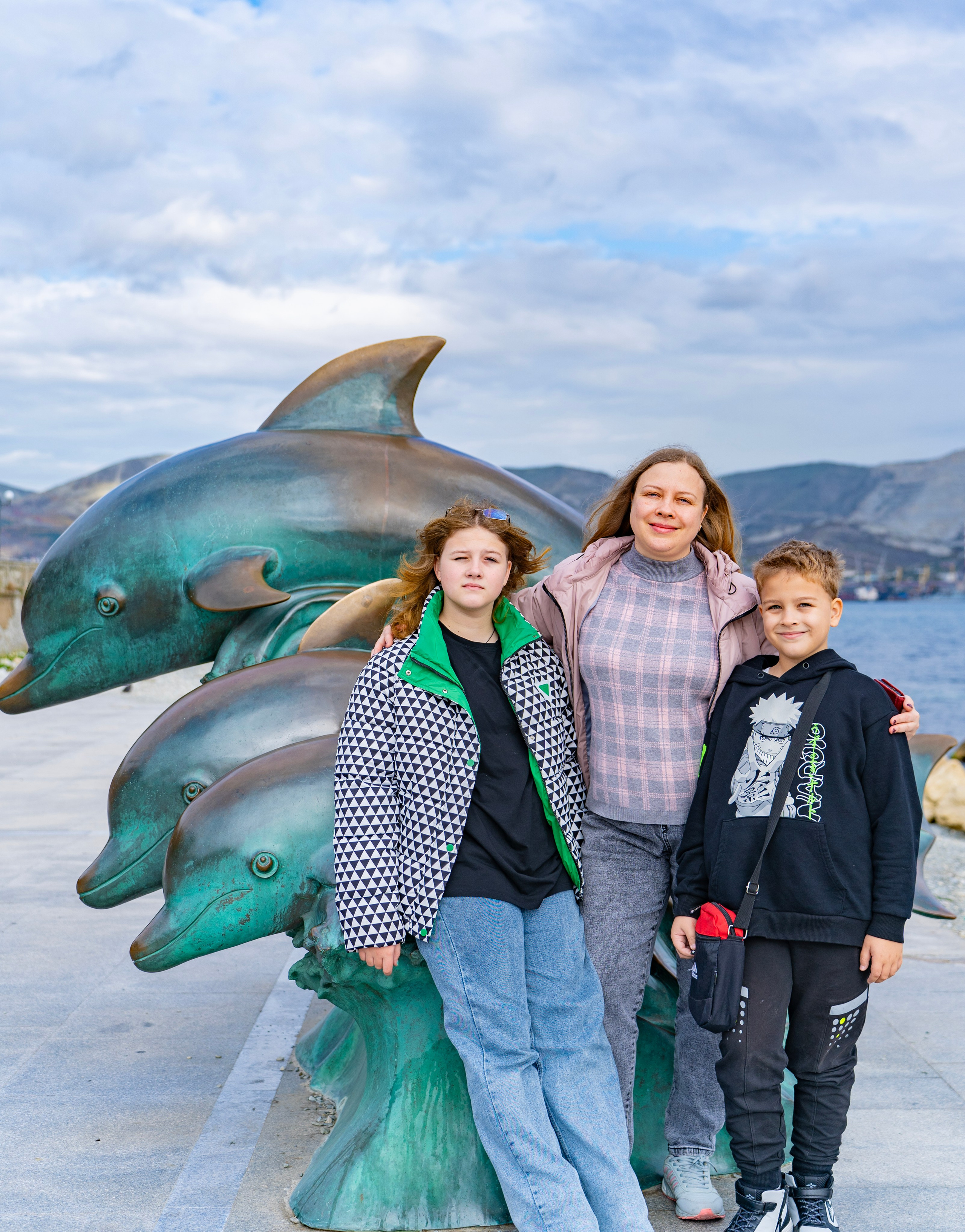 Фотосессия в Новороссийске осенью. Семейный и детский фотограф Екатерина Черняева. Снимаю портреты, love story, фотопрогулки, работаю на улице, в кафе, студии, дома у клиента