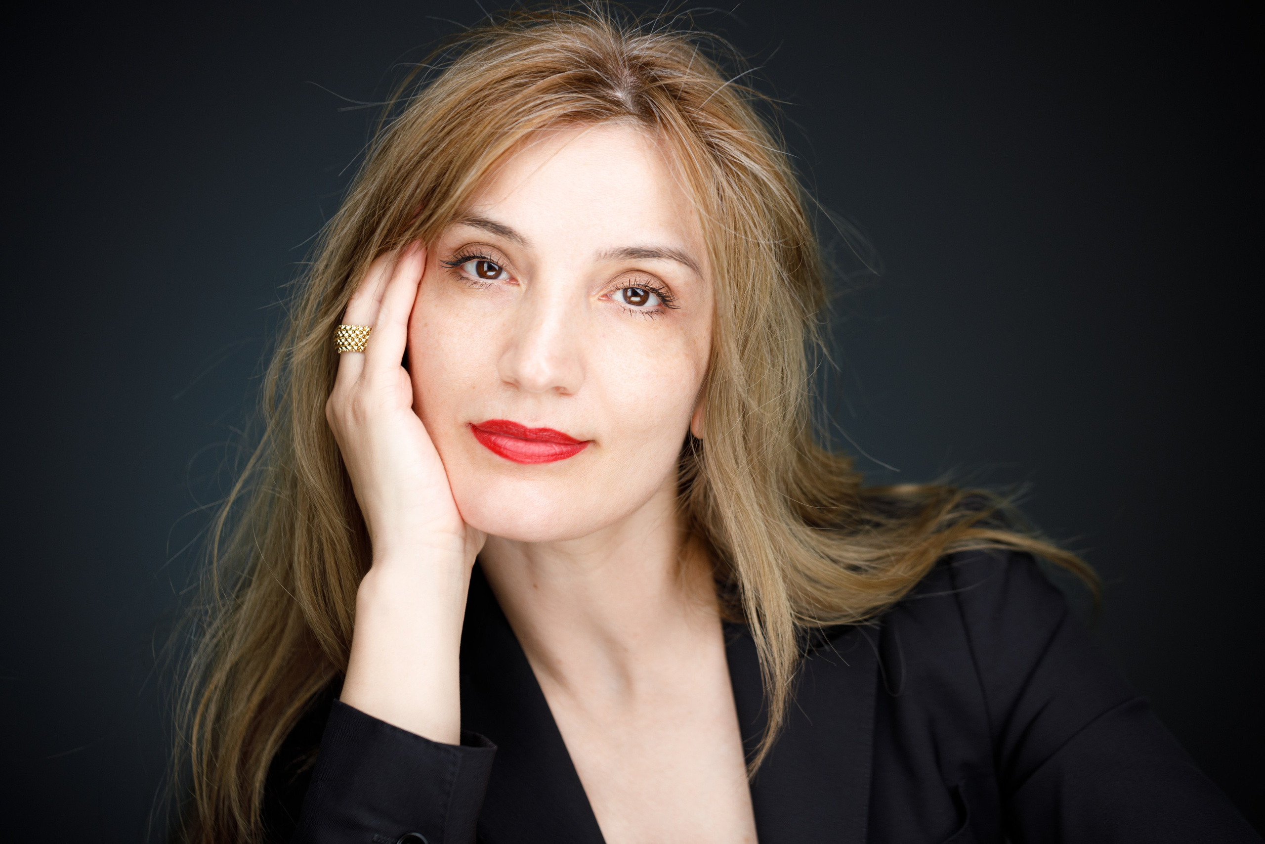 Headshot & portrait photographer Alexei Shendrick