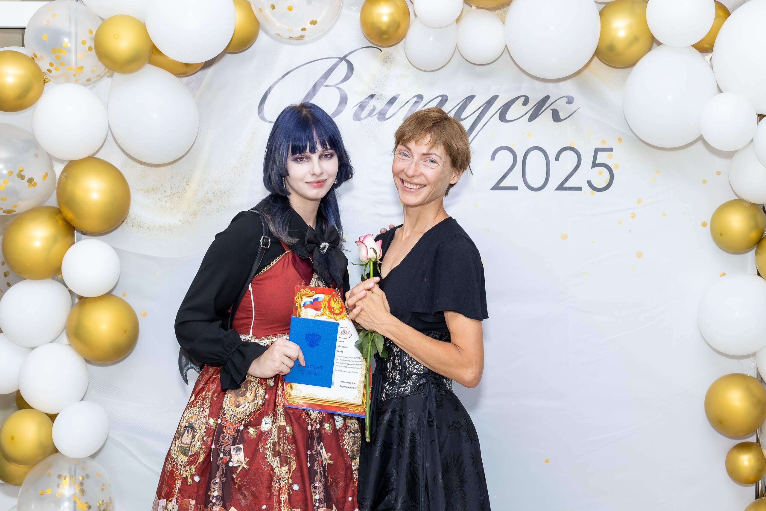 Вручение аттестата 2025. Выпускные альбомы Майкоп, Краснодар Елена Золотарева