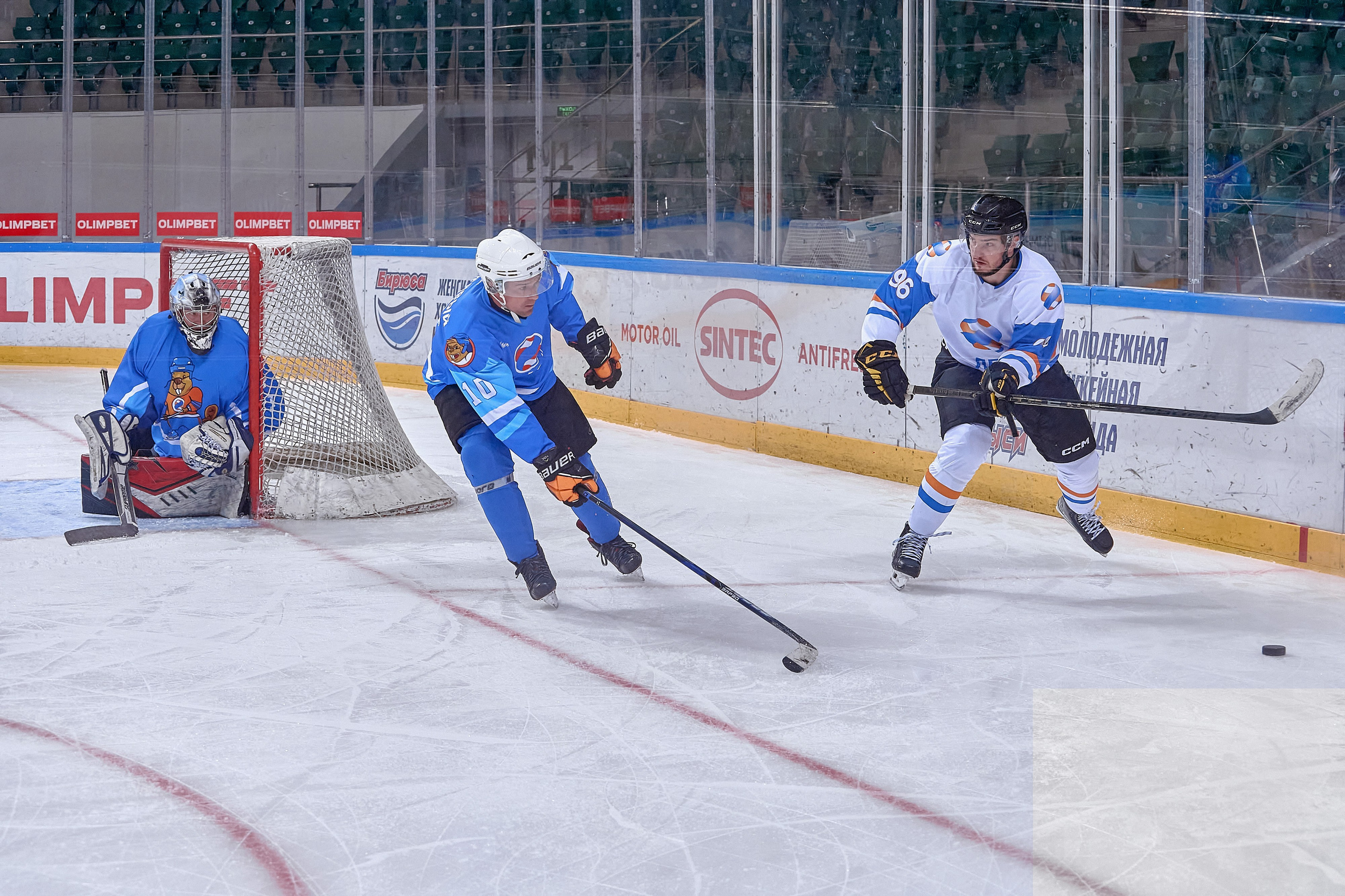 Платинум Арена — Хоккей — РусГидро. Фотограф Яковлев Роман — Красноярск