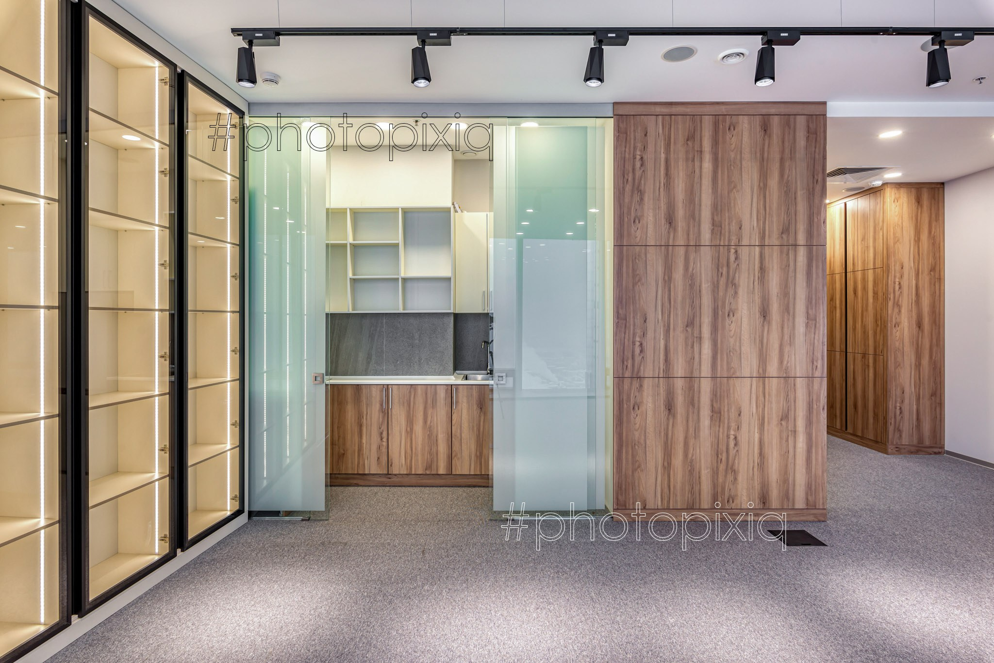 Фотосъёмка офиса в Москва Сити Федерация Восток — Интерьерный фотограф Кузнецов Сергей. Хештег в поиске: #photopixiq