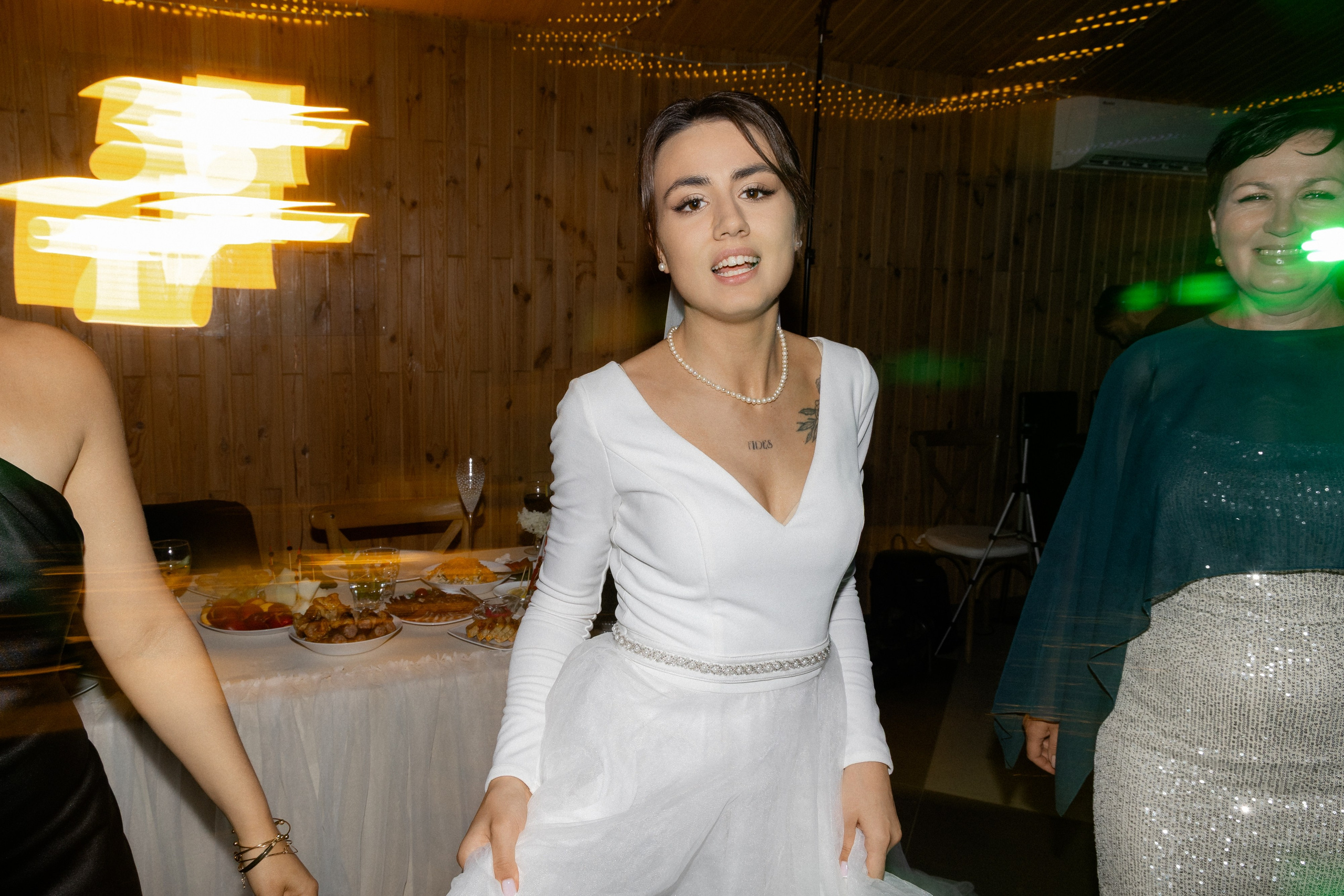 Свадебная фотосессия в агроусадьбе Лабодянка в Минске. Свадебный фотограф в Минске/Беларуси Сергей Спиридонов