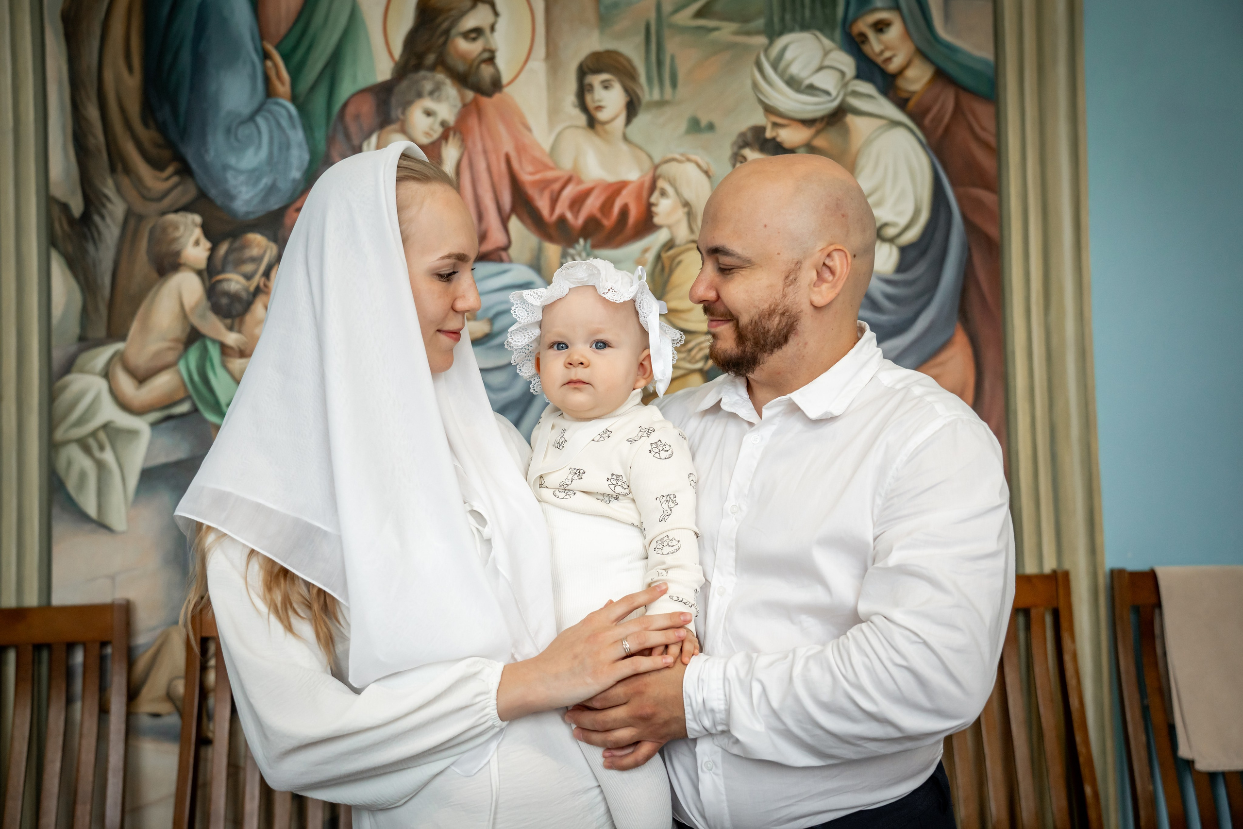 Крещение Таисии в г. Щекино храм в честь иконы Божией матери. Фотограф на Крещение Тула и Венчание в Туле, детский и семейный фотограф