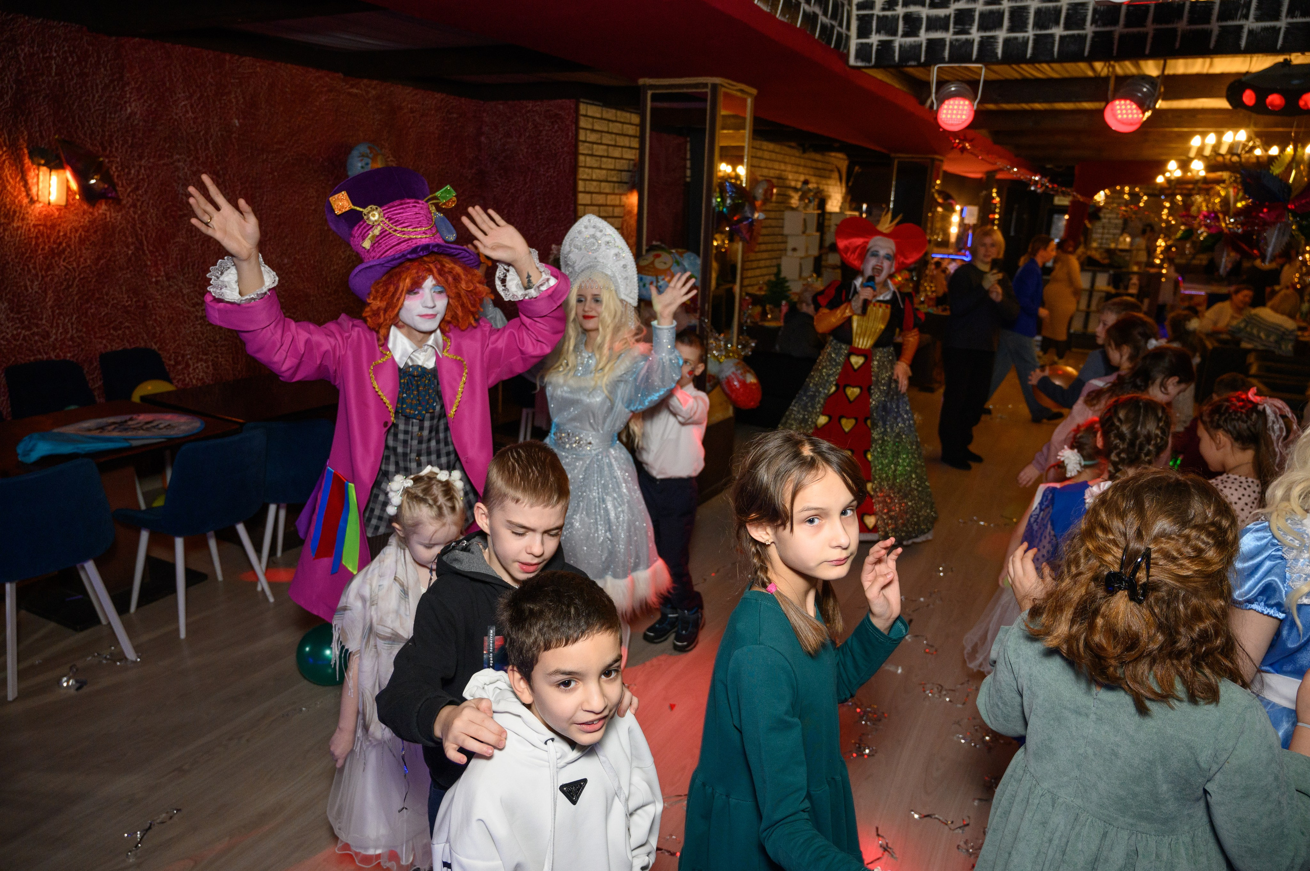 Новый год (дети-сироты). Семейный фотограф Казакова Дарья