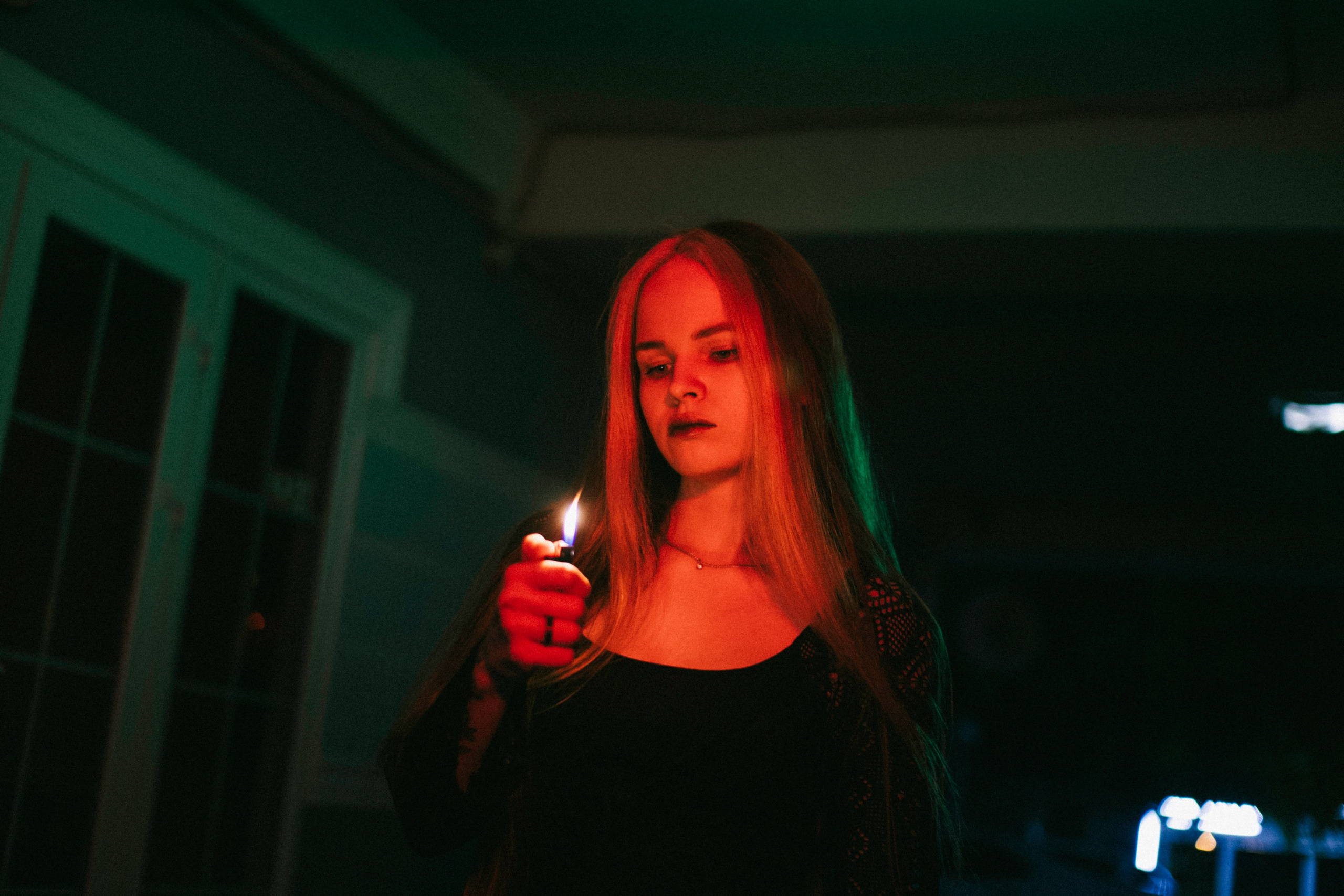 Портреты с цветным светом — творческие фотосессии в Туапсе и Краснодаре