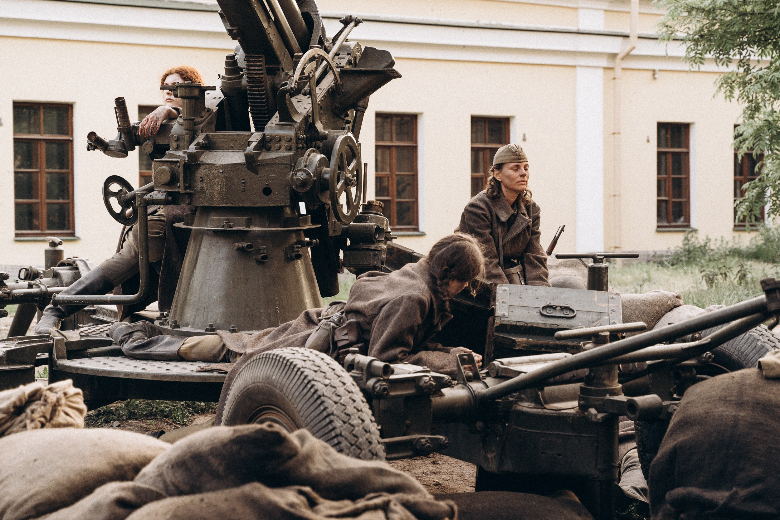 Бомбоубежище. Портретный фотограф. Актёрское портфолио