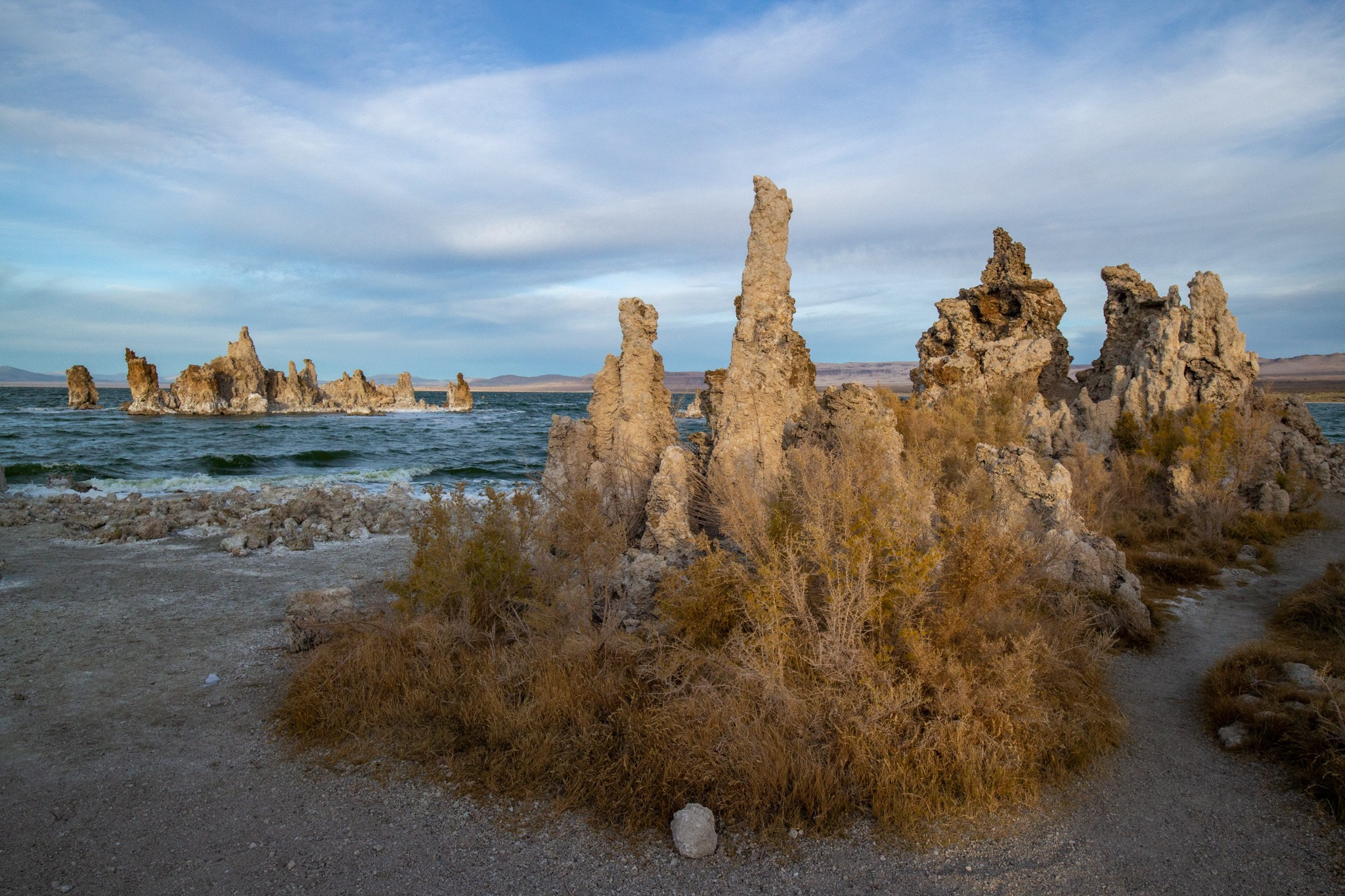 Озеро МОНО, США, 2013. Фотограф Василий Буланов