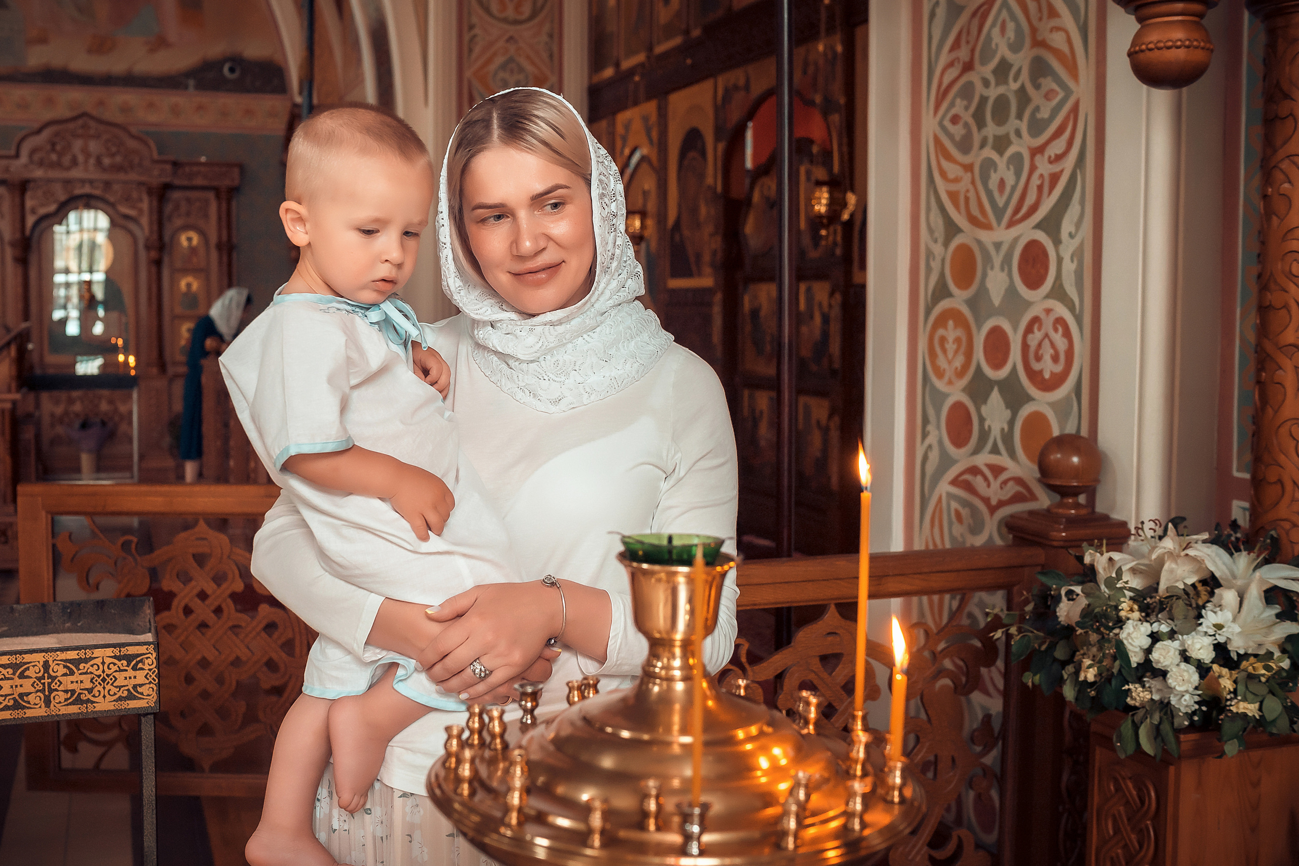 Крещение ребенка в Красноярске, Храм Иоанна Предтечи. Фотограф на Крещение и Венчание в Красноярске Рамазанова Юлия