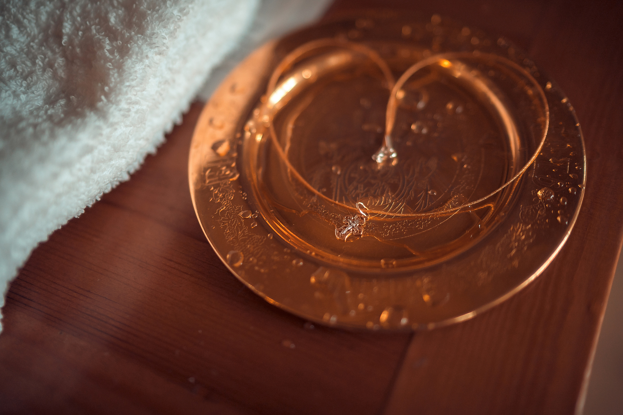 Крещение ребенка в Красноярске, Храм Иоанна Предтечи. Фотограф на Крещение и Венчание в Красноярске Рамазанова Юлия