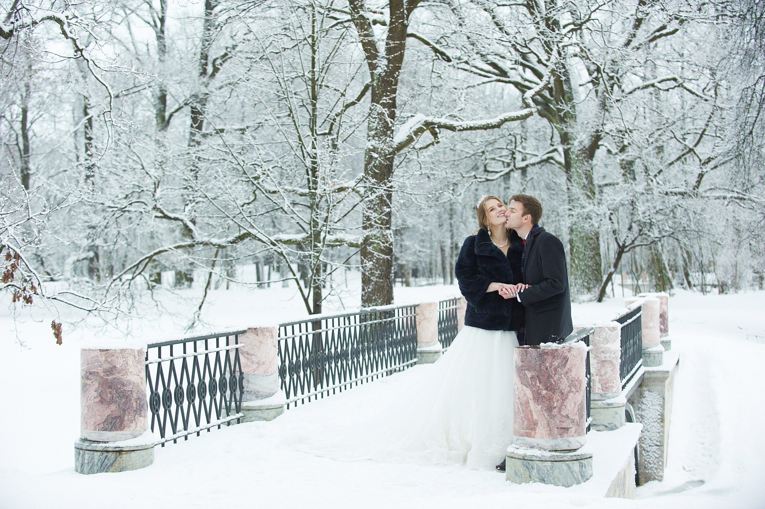 Надежда и Владислав (зимняя свадебная фотосессия в Пушкине в Екатерининском парке). Портретный, семейный и свадебный фотограф в Санкт-Петербурге и в Пушкине Ширяев Денис