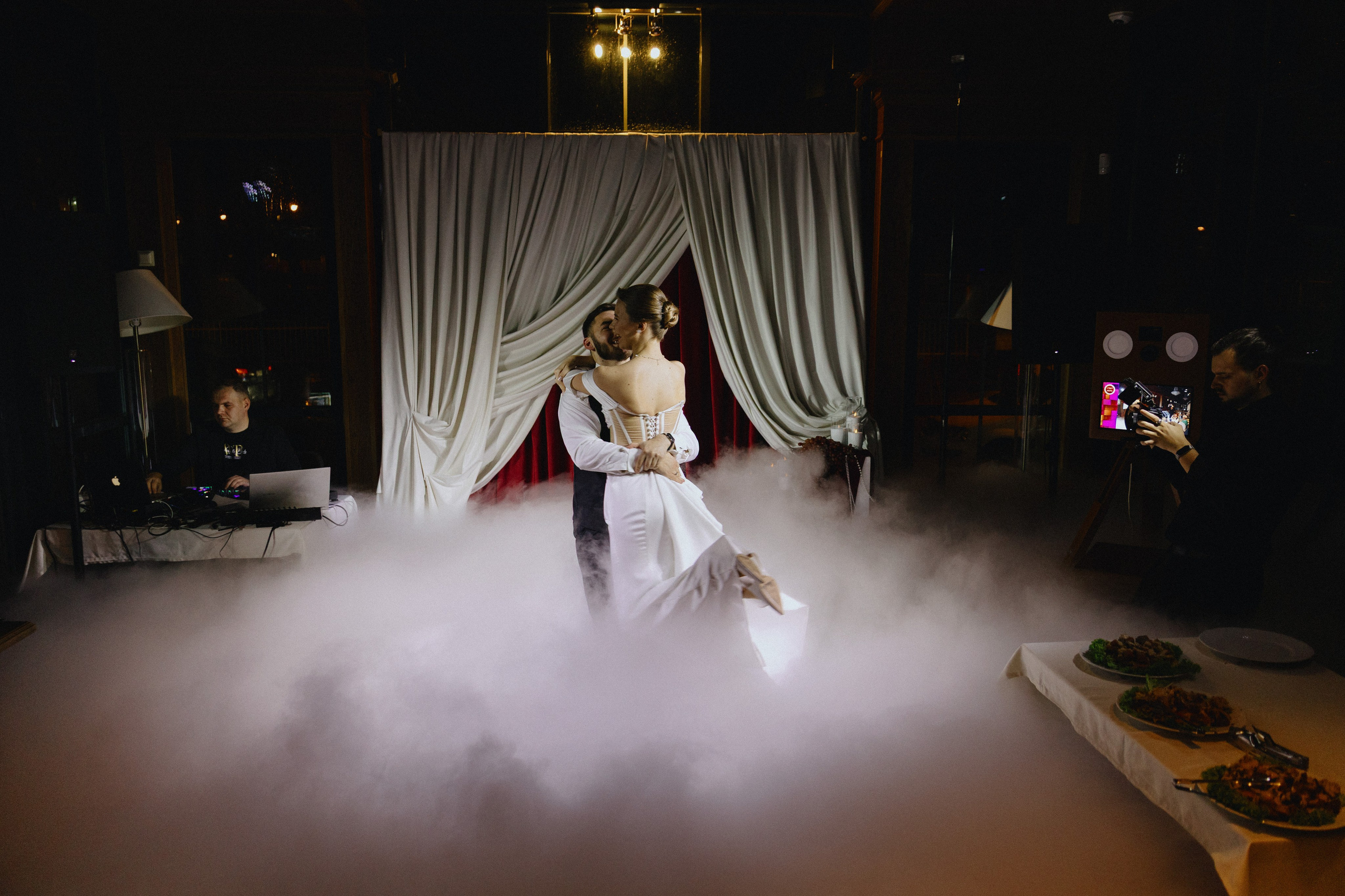 Свадьба Никиты и Оли в Санкт-Петербурге. Свадебный фотограф СПБ