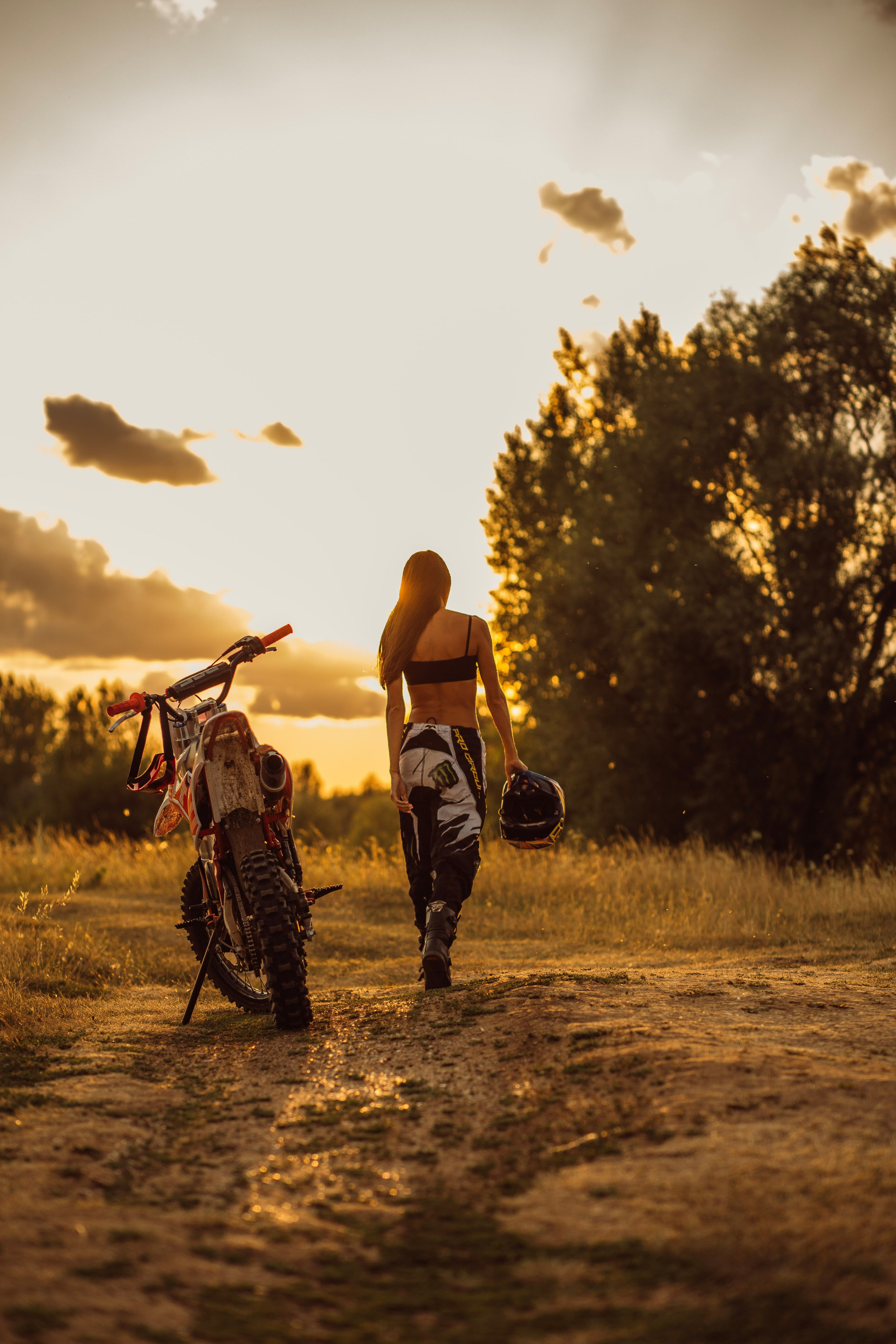 Женская съёмка. Многопрофильный фотограф в Санкт-Петербурге Светлана Вельгас