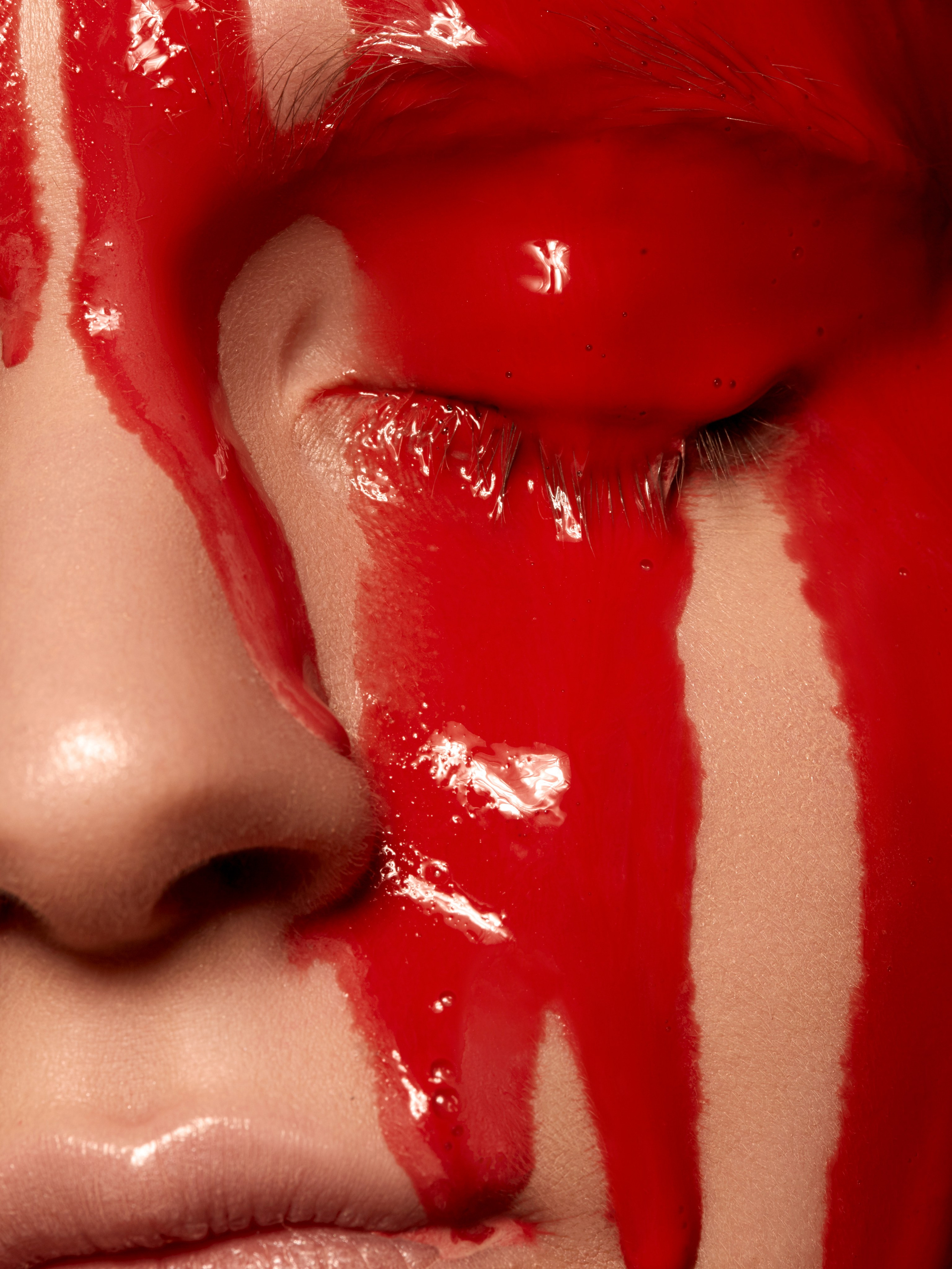 TOTAL RED. Профессиональный фотограф Федотова Арина