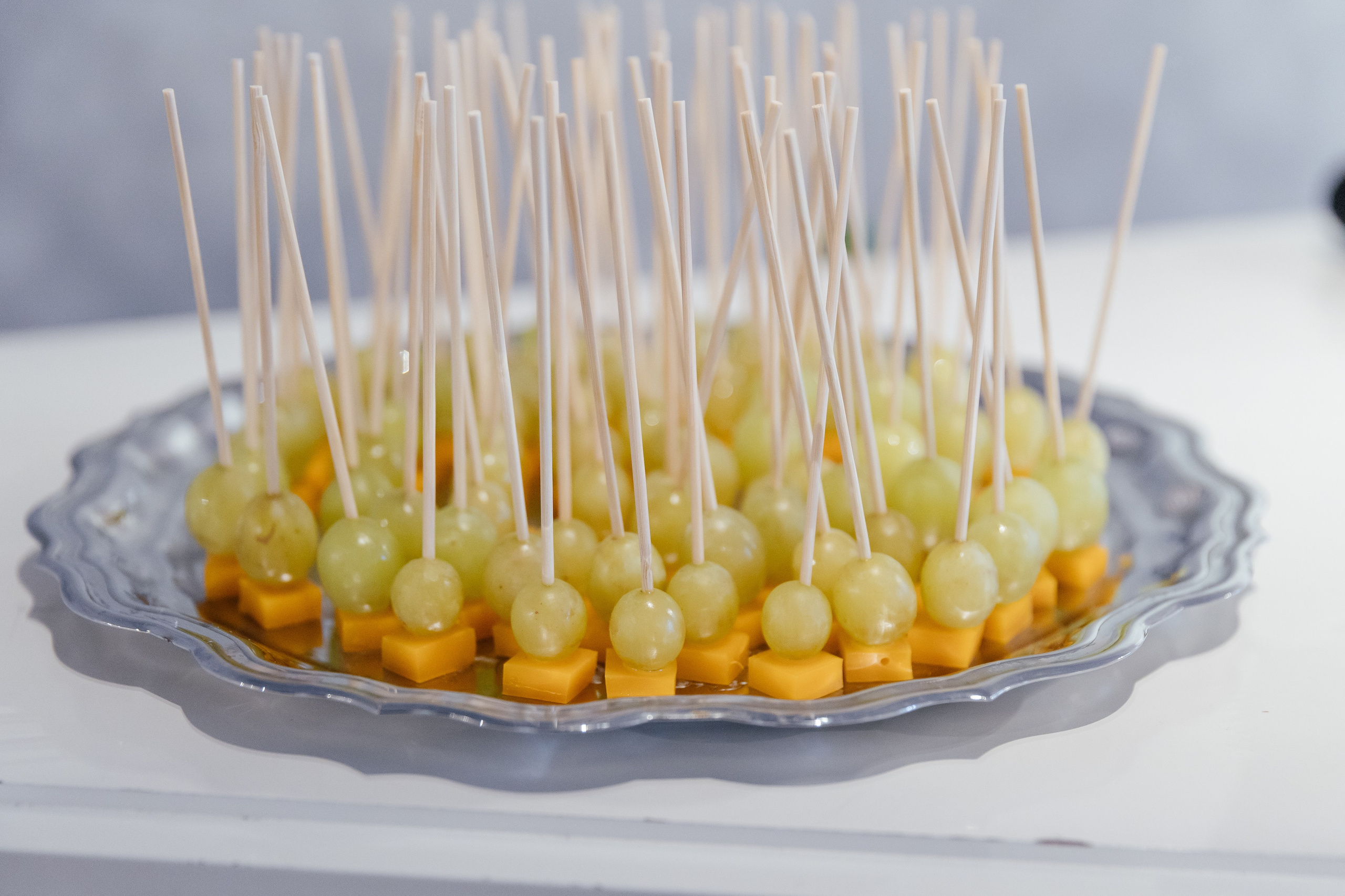 Выставка Лиры Алборовой «Цвет — это я». Свадебный и репортажный фотограф в Санкт-Петербурге Николай Голованов